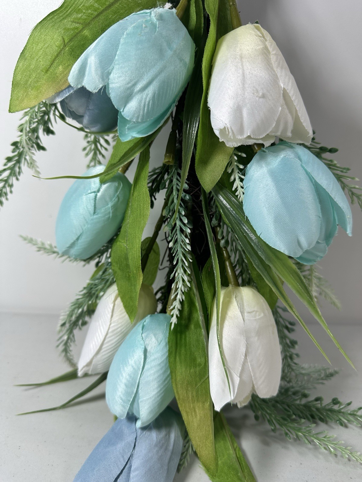 Floral Teardrop Artificial Tulips 1pc Hanging Blue White Decoration Display