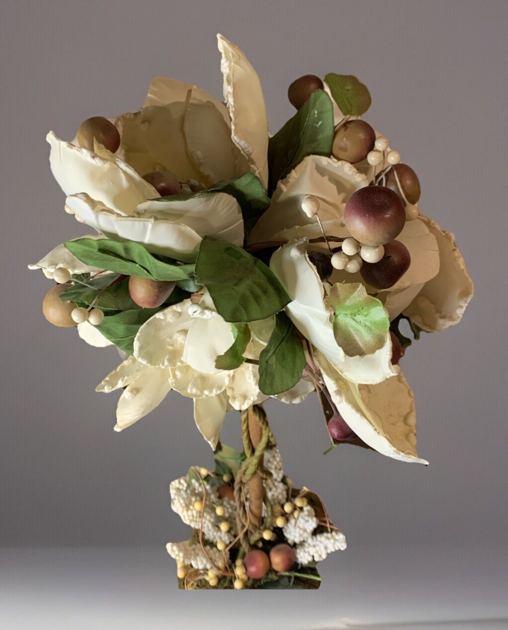 Estate MAGNOLIA Topiary 27” Tall Artificial Floral Decor Ceramic 6” Pot Clean
