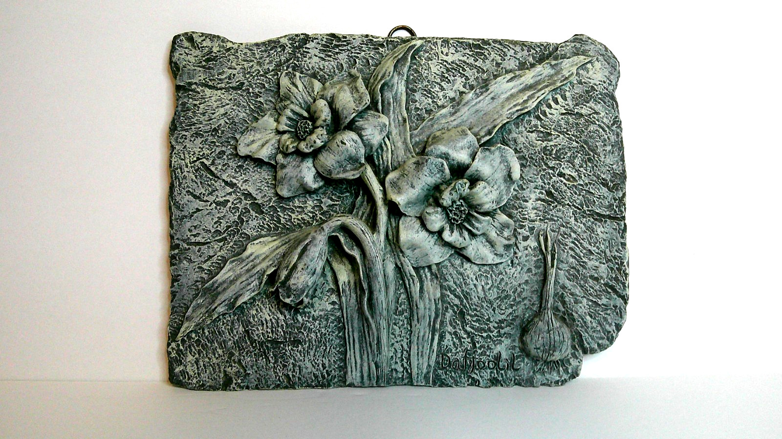 Retro Floral Daffodil Wall Art 3D Relief Plaque 9×7 VTG Cottagecore Farmhouse