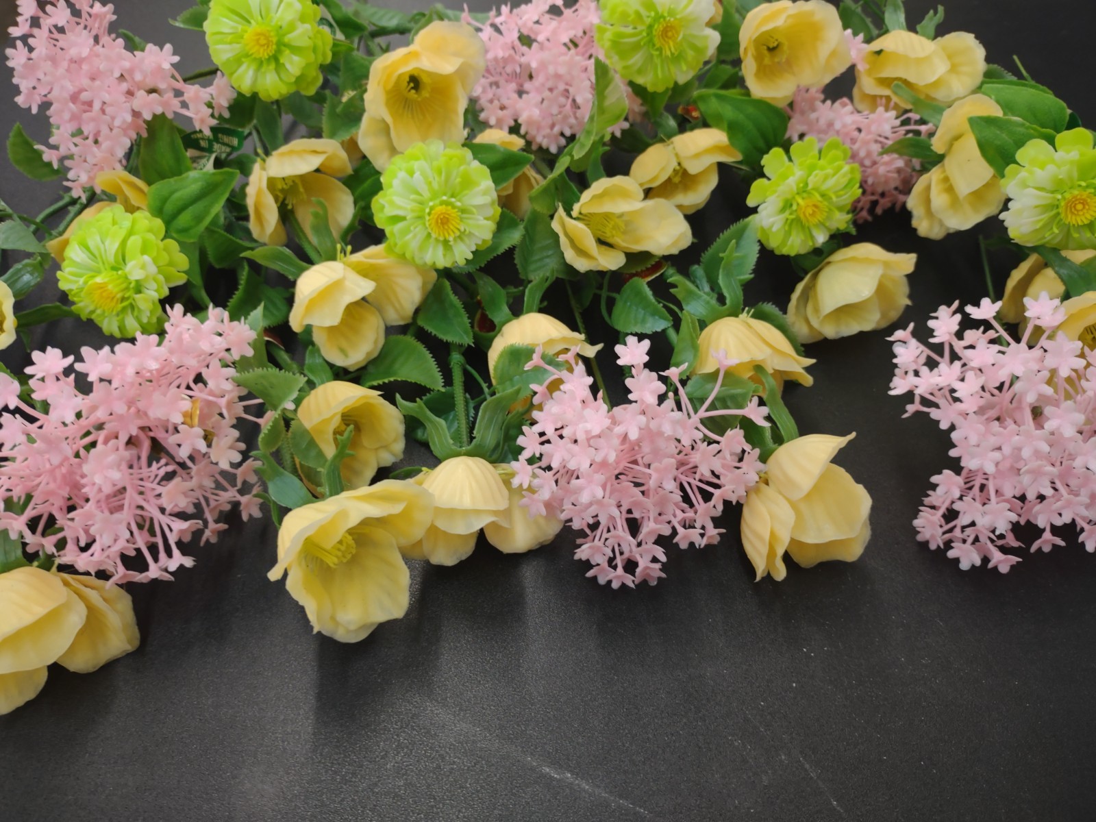 24 Pieces Vintage Poly Flower Stems from the 1960s & Early 70s, New with Tags