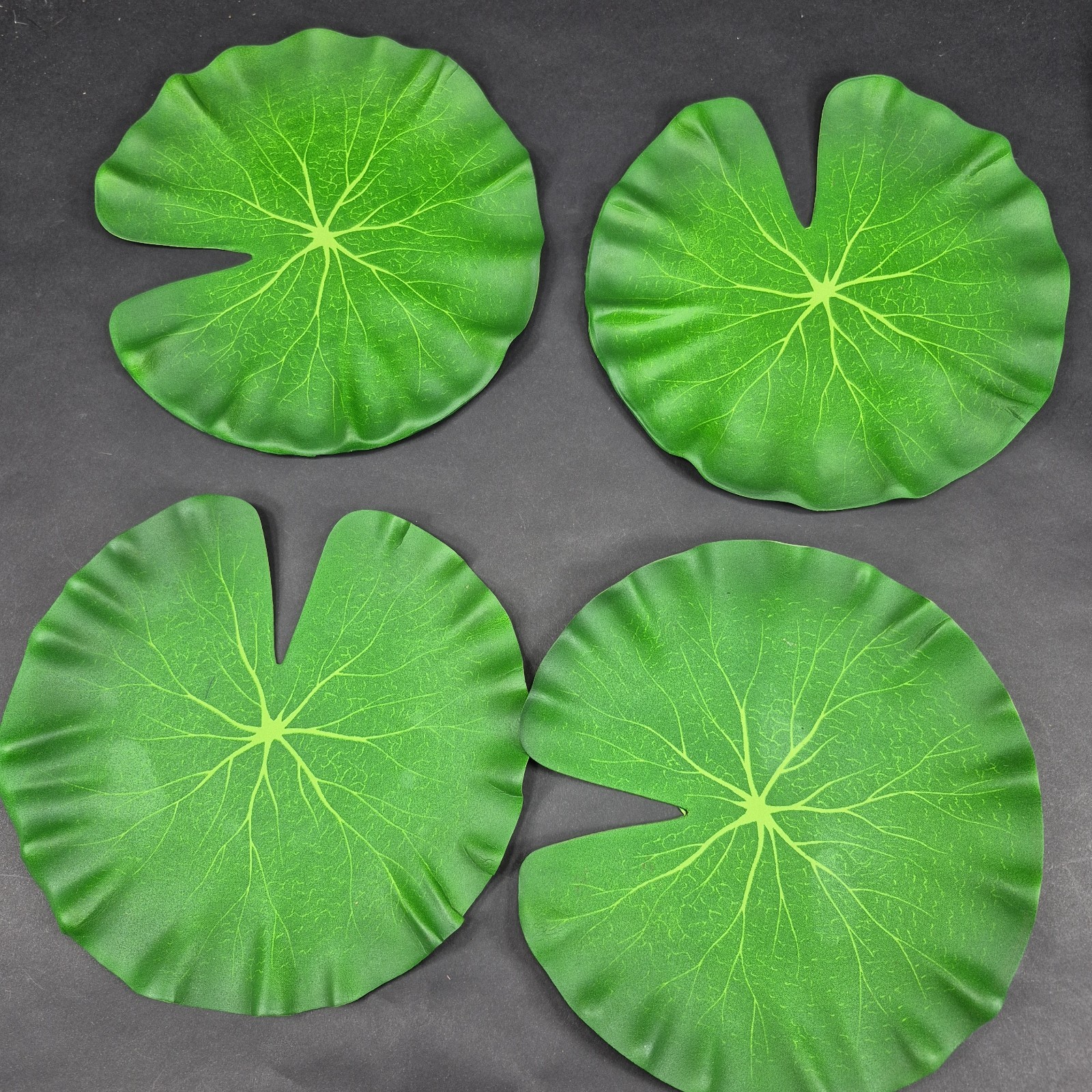 16PCS Artificial Lily Pads Floating Pond Flowers Lotus Plants Aquarium Decor Set