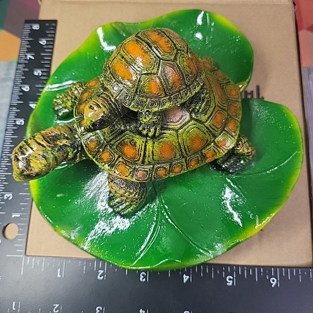 Floating Turtle on Lilly Pad Lotus Resin Pool & Pond Decor 6.5″X4″ Animal Statue