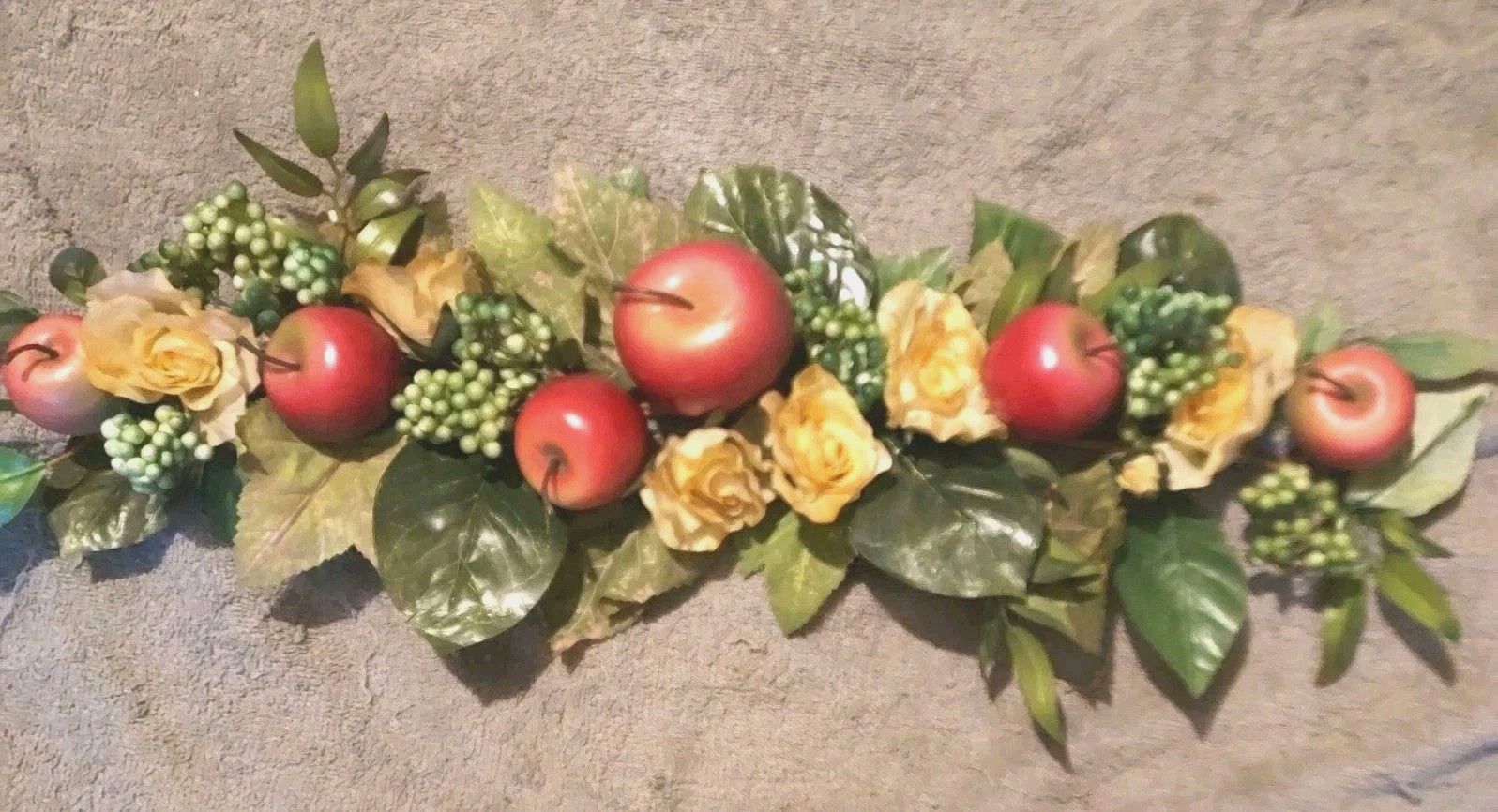 Vtg Floral Fruit Apple Swag Hanging Vine Roses Kitchen Farm Cottage 25 In READ