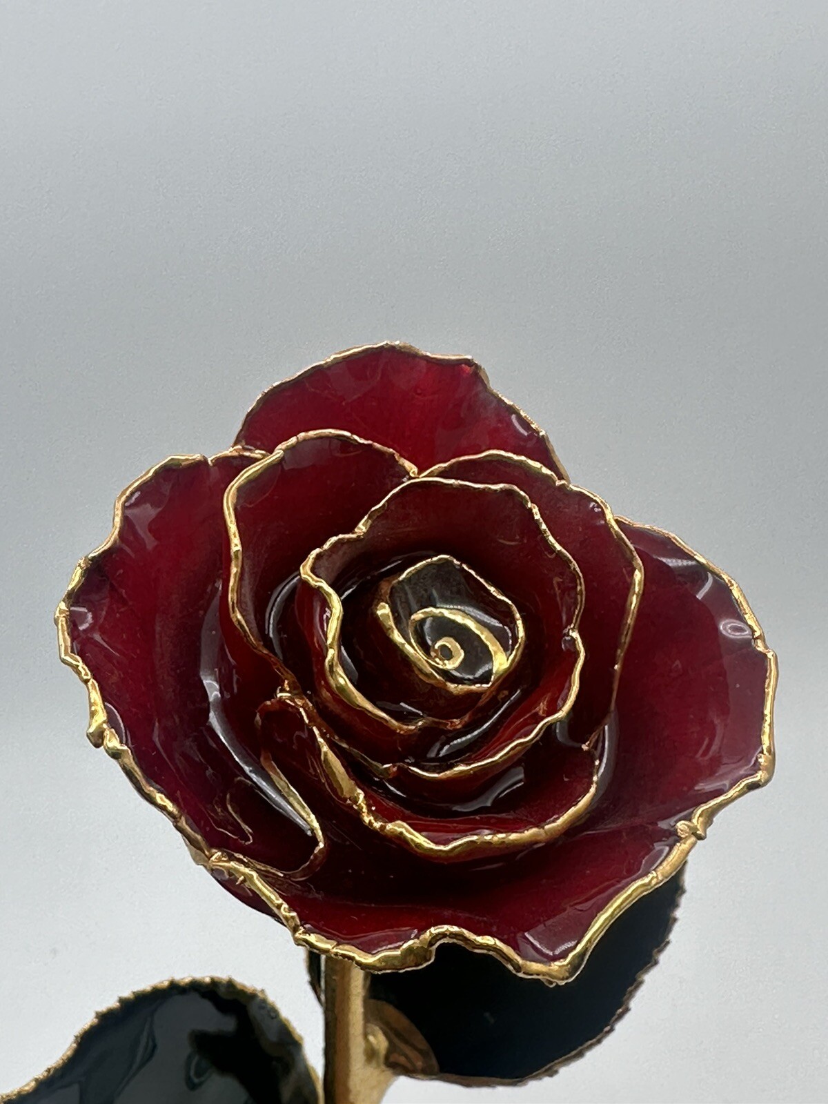 Valentines Day Real Rose Dipped & Preserved In 24 Karat Gold