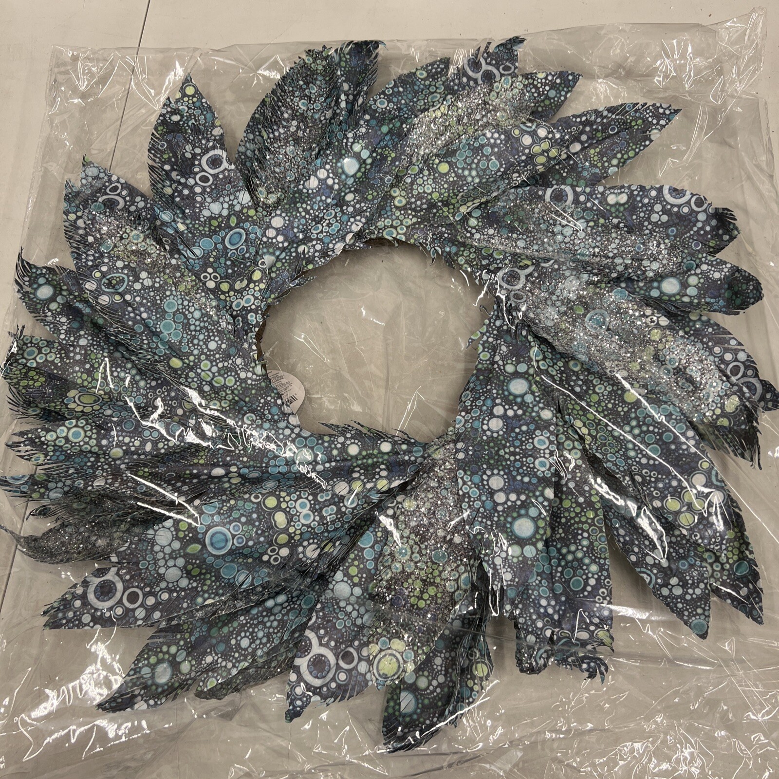 Lot Of 8 Dept 56 Coast Pearl Bay Watercolor Faux Feather Wreath Blue Green 24”