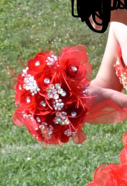 Red Quinceañera Bouquet Artificial Flowers with diamonds