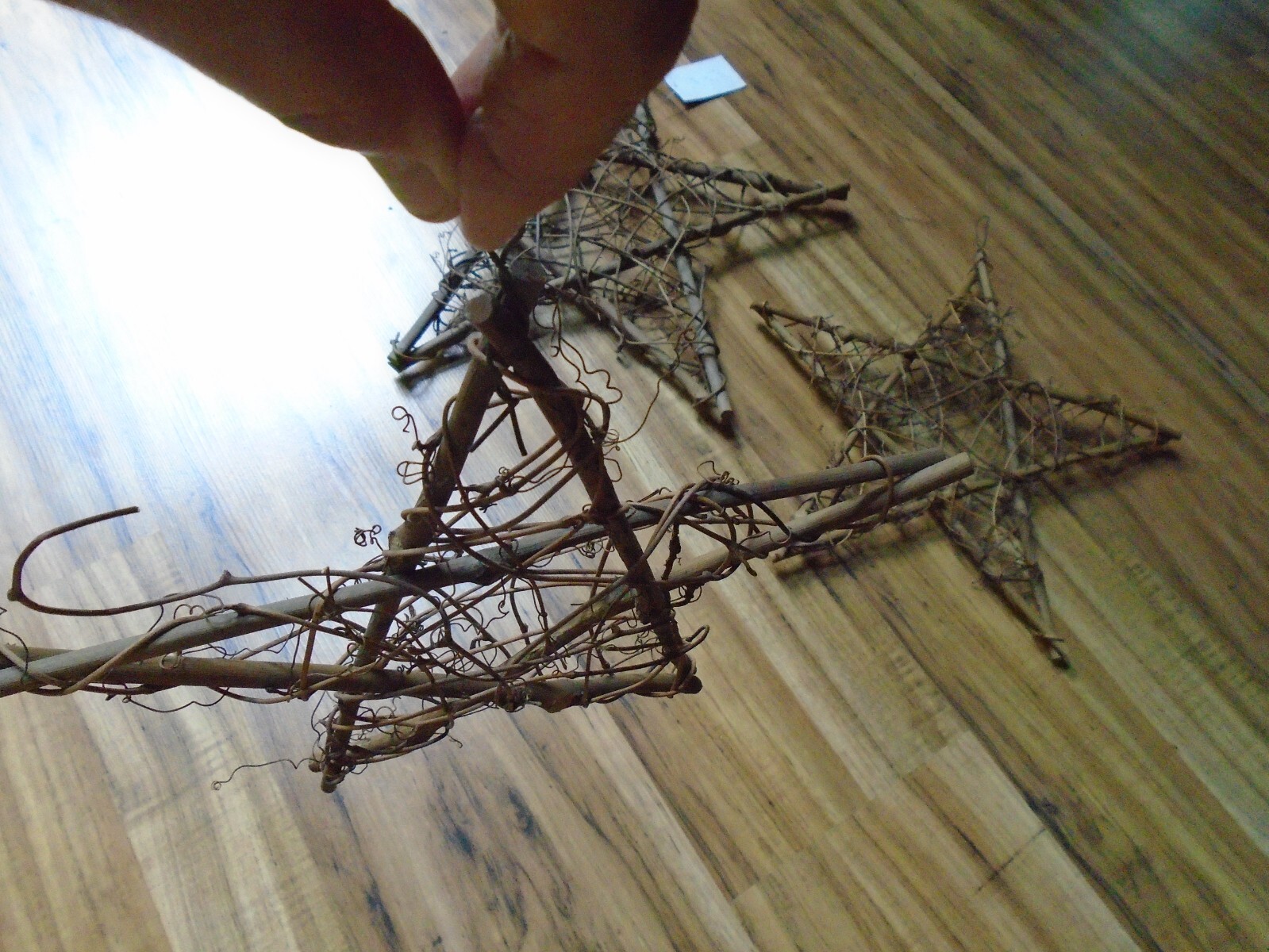 3 Natural Twig Grapevine 3D Set Of Stars Rustic Home Decor 16″ 13″ 10″