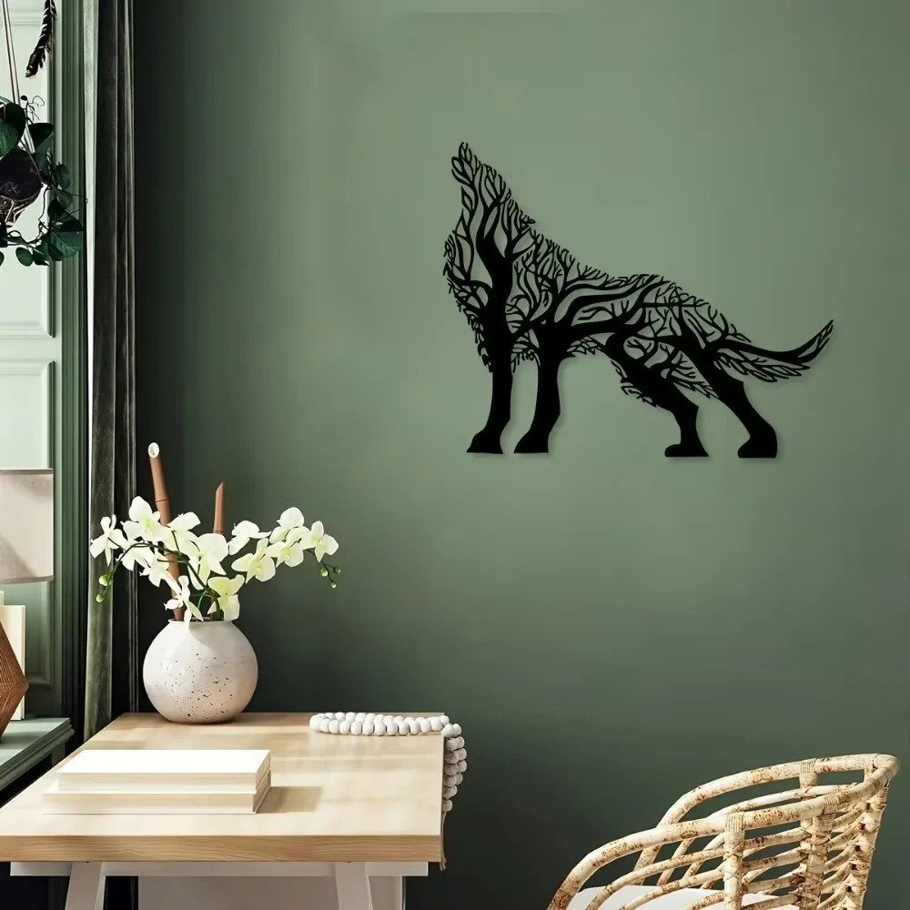Unique Tree Branch Wolf Iron Wall Art – Elegant Living Room Decor Masterpiece