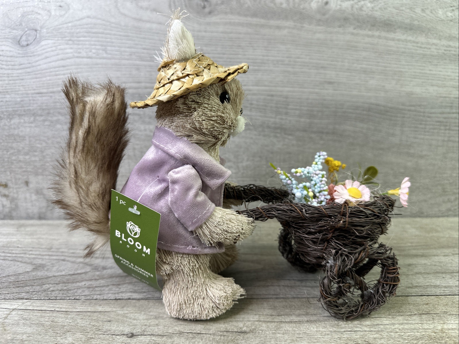 Bloom Room Squirrel Pushing Cart with Floral Decor Figurine New
