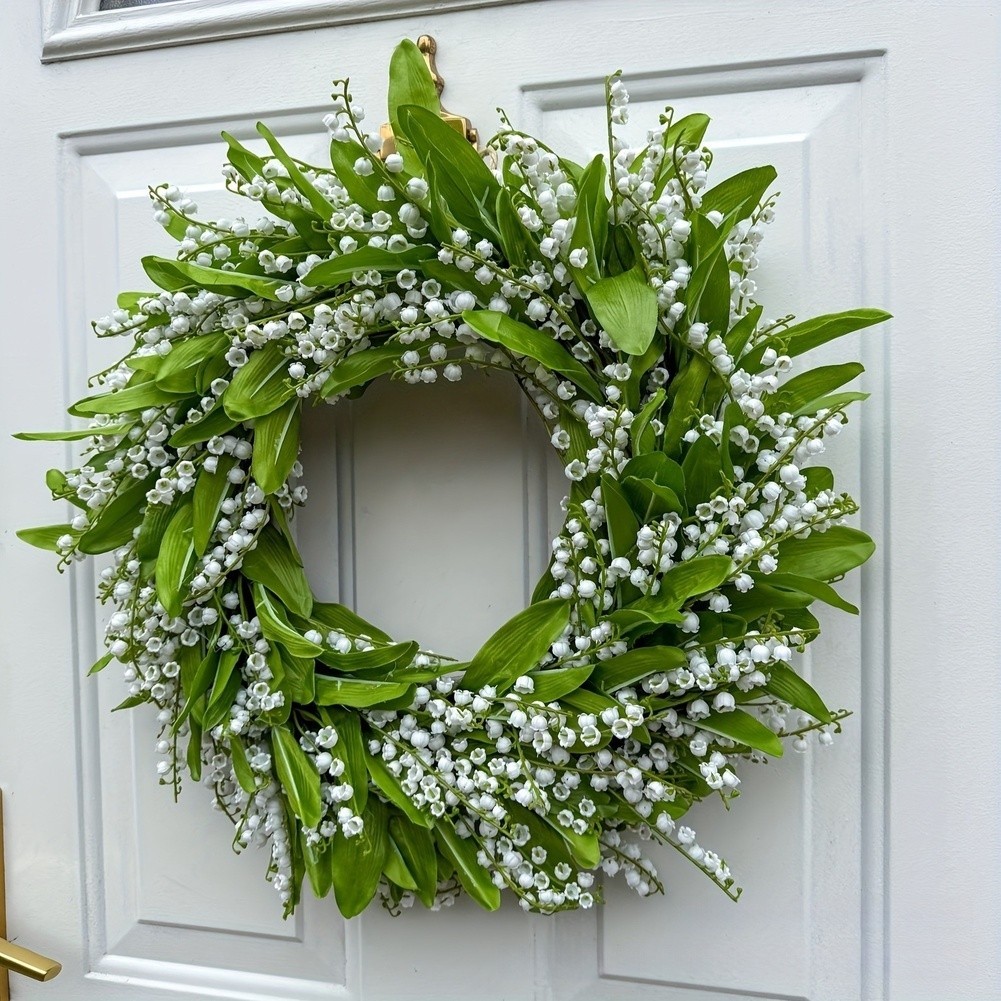 45cm Artificial Wreath Green for lily of the Valley Style with Berry Details