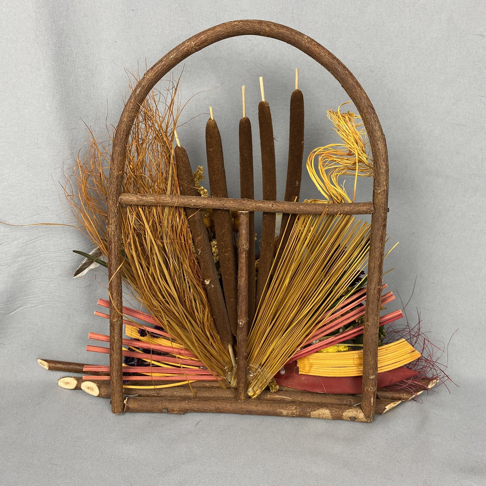 Vtg Dried Flower Birds Wall Hanging Wreath CatTails Twigs Boho Cottage 10×12