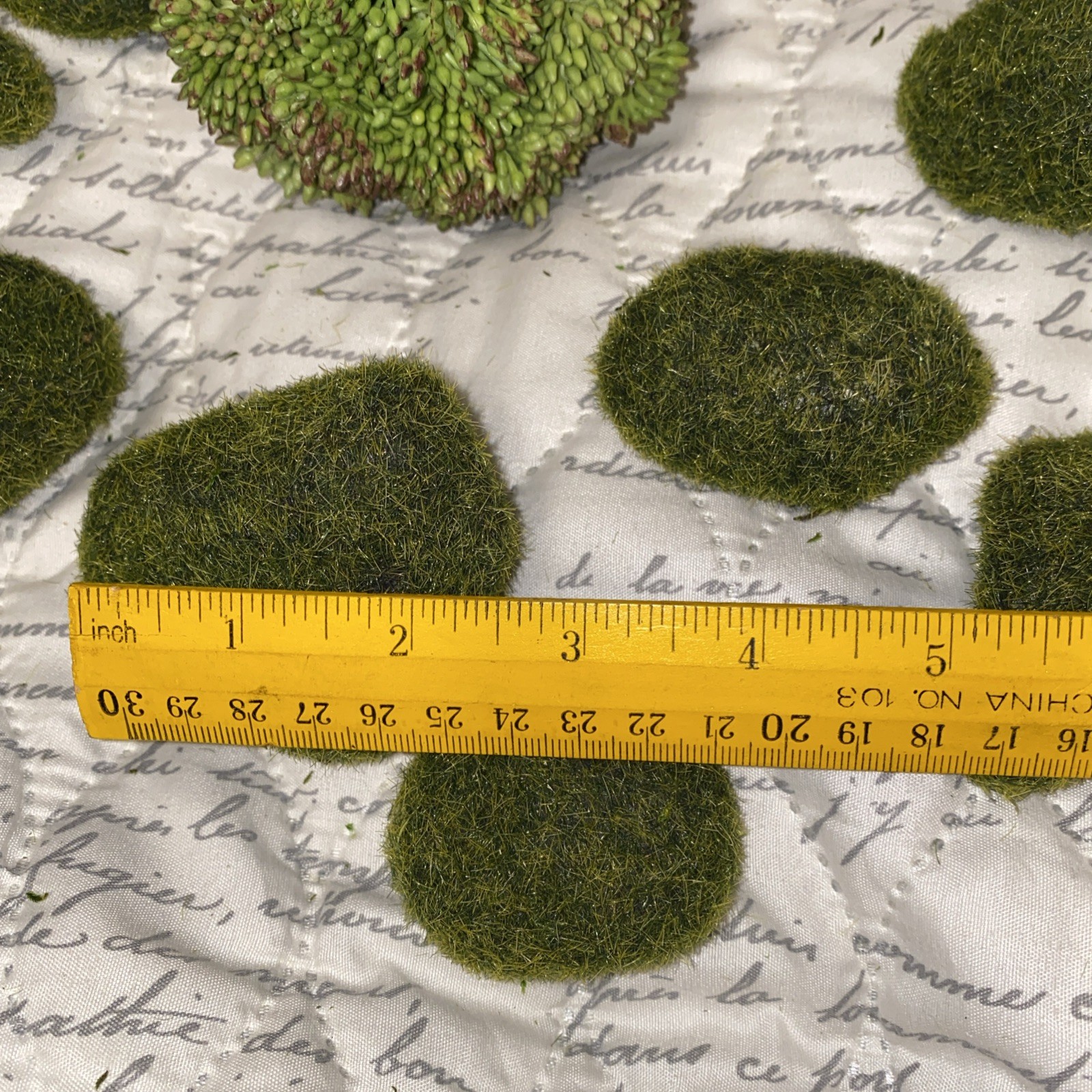 Faux Moss Covered Rocks Stones Balls Display Fairy Garden Greenery