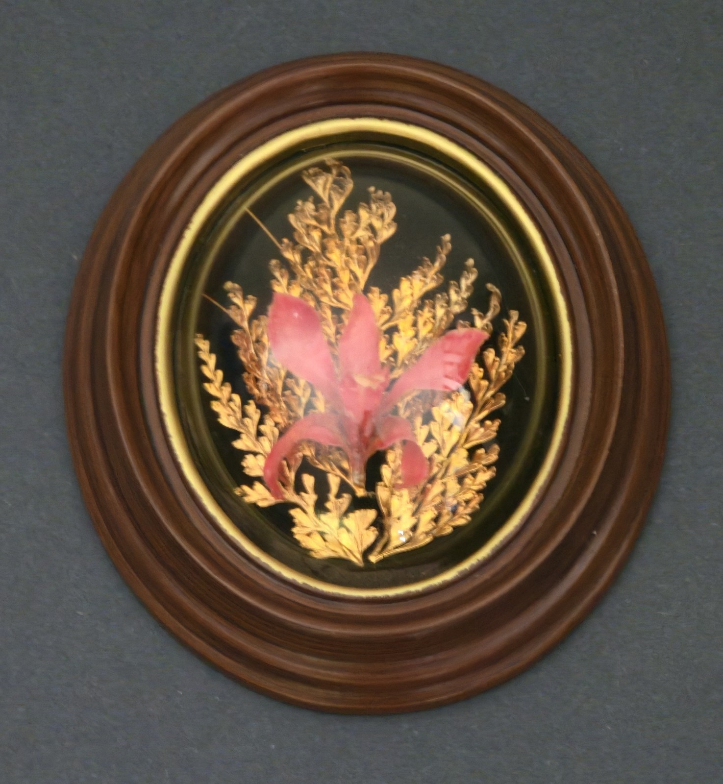Vintage Orchid Flora Hawaiian Preserved 24K Gold Pink Fern Framed Dome 6″X5″