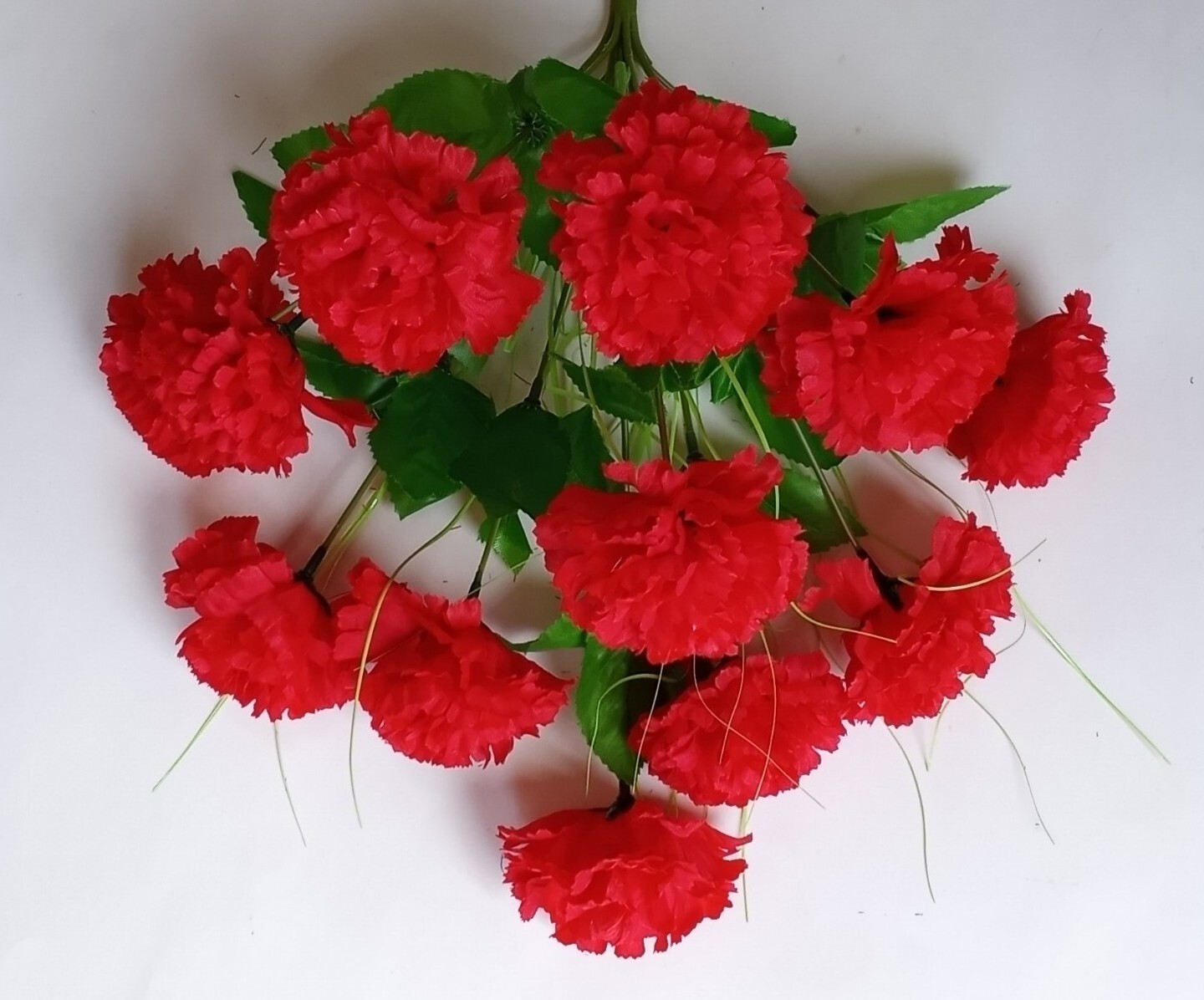 Red Carnation Bush 12-Bloom 17″H Silk Fake Flower Holiday In/Outdoor Decor USA