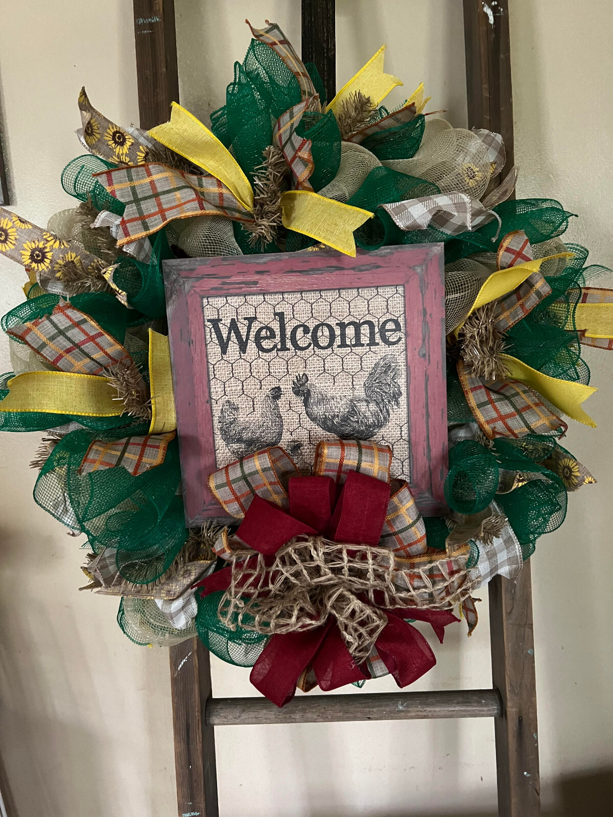 Deco Mesh Wreath | Farmhouse Door Wreath| Home decor | Chicken Country  