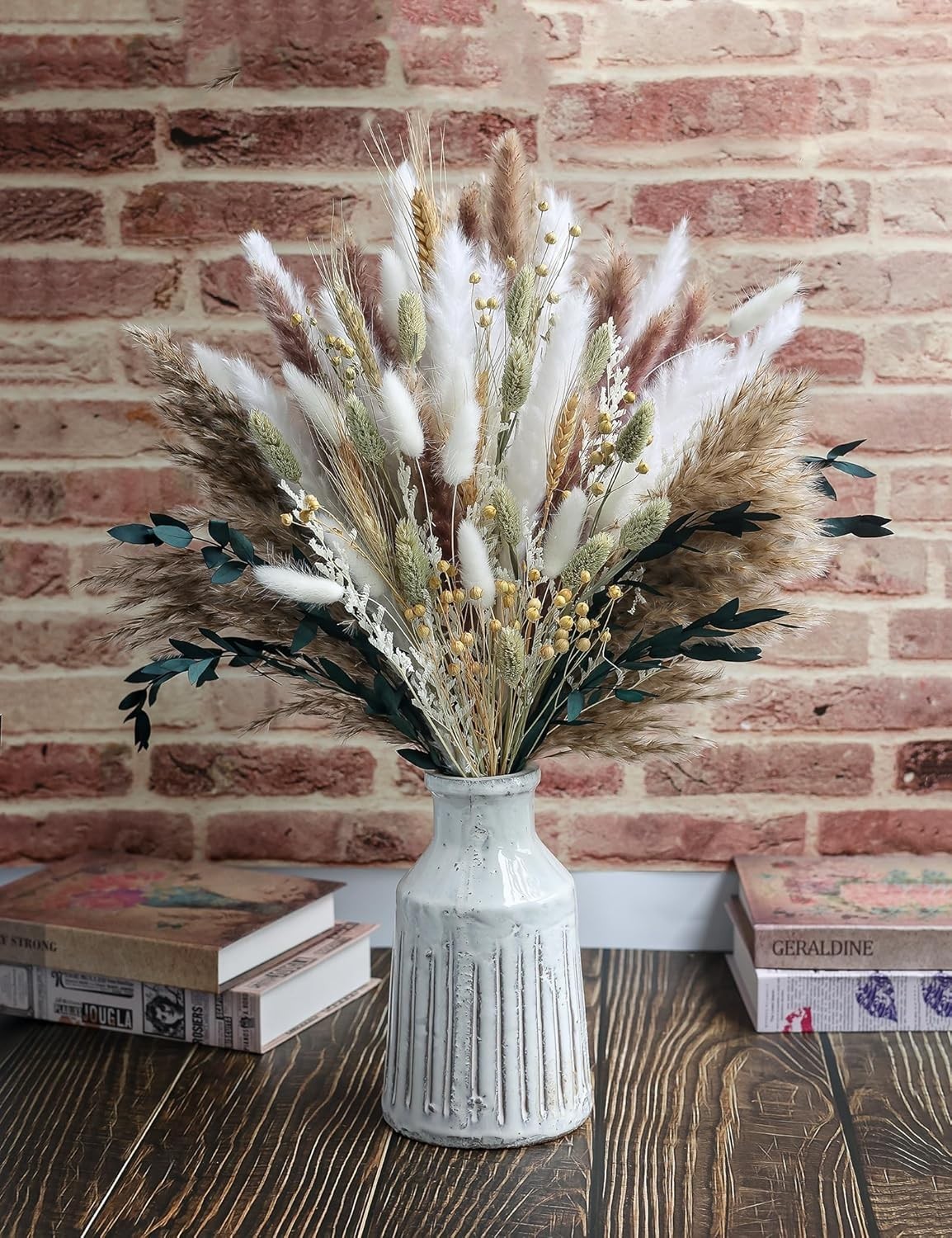 126pcs Dried Pampas Grass Bouquet – Boho Floral Decoration for Weddings & Homes