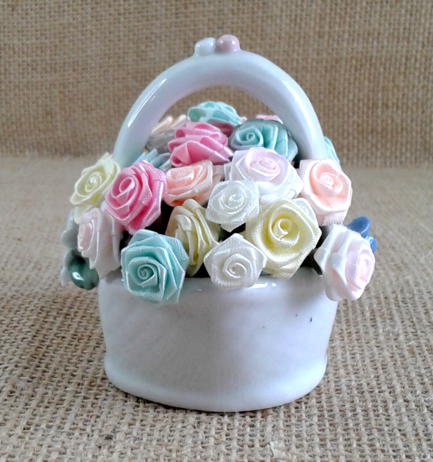 Original Floral Decor Tiny Ribbon Roses Porcelain Basket Chic Country Gift 1447