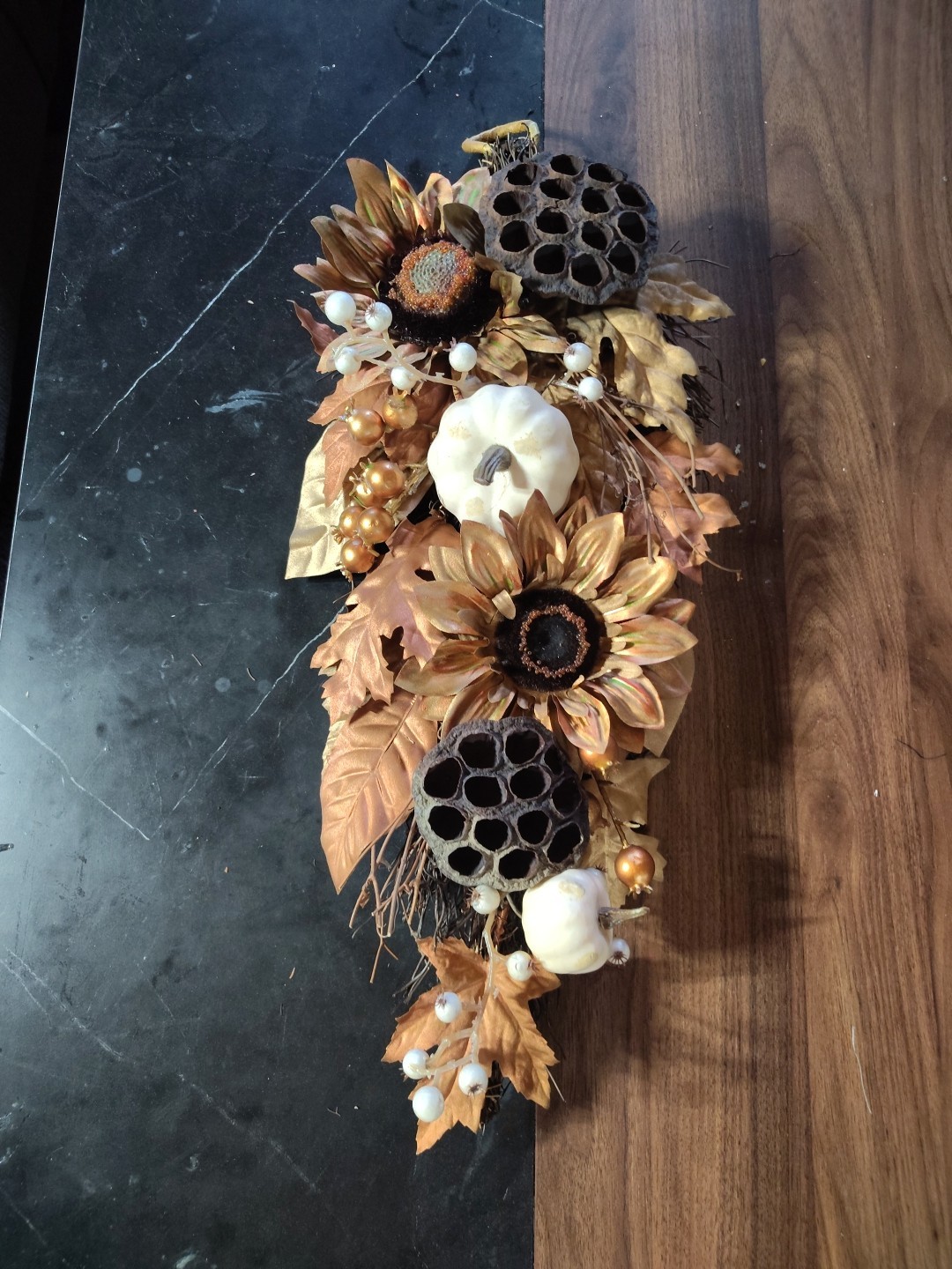 Artificial Autumn Harvest Hanging Swag with Pumpkins and Leaves for Decor