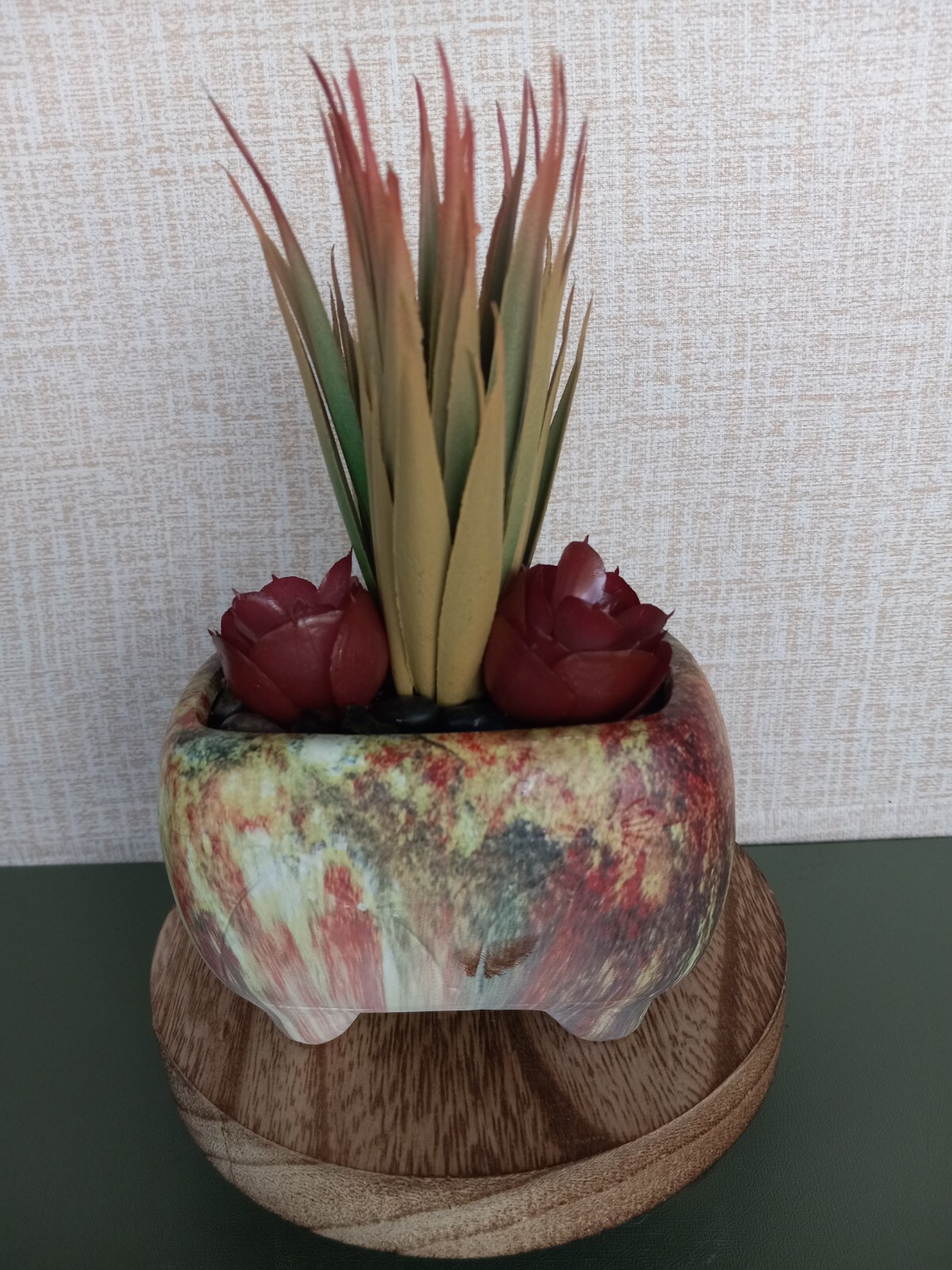 Faux Chic Minimalistic Designed Succulent Plant in Multicolor Ceramic Pot