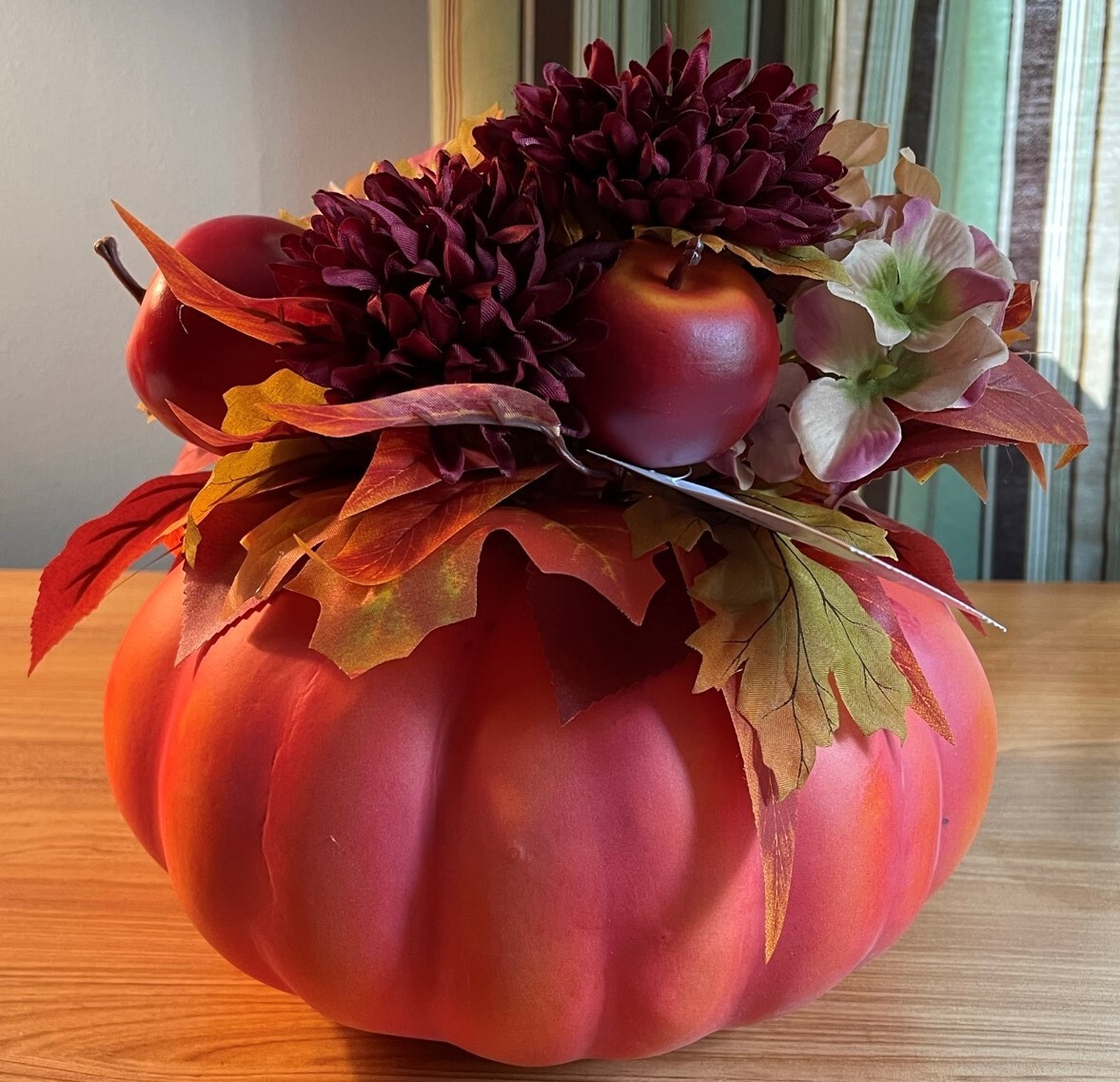 LAYERINGS AUTUMN MARKET FRUIT PUMPKIN FLORAL ARRANGEMENT NEW USE INDOORS