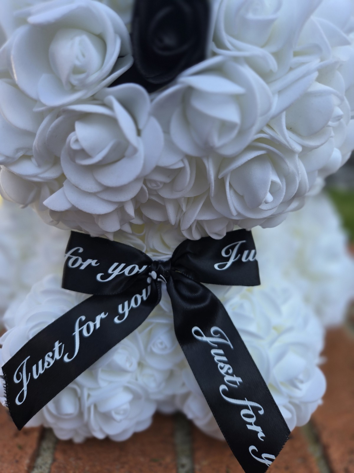 Artificial Flower Rose Dog for Mother’s Day Birthday/Valentine’s Day Grey/White