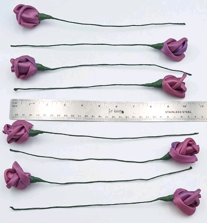VTG Handmade Satin Ribbon Rose Bud Flower Bouquet Flexible Wire Stem Purple 8Pcs