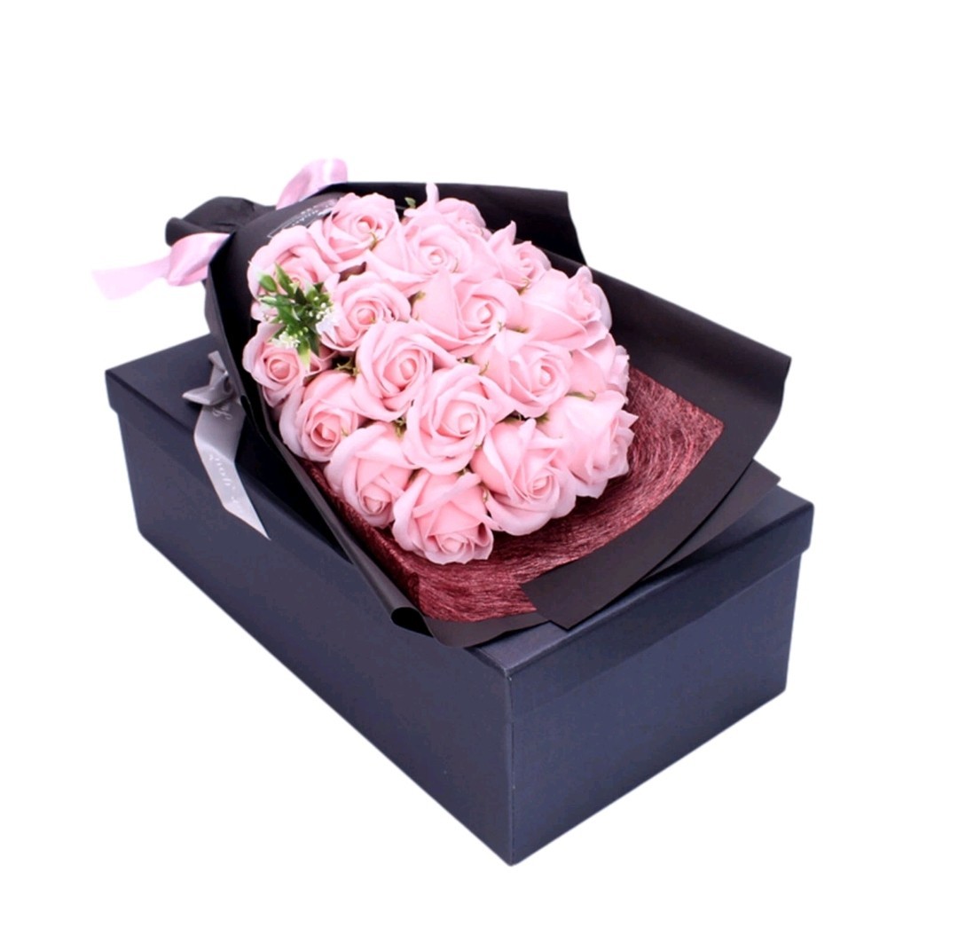 18 Pcs Eternal Baby Pink Rose Soap Flower Bouquet Valentine Girlfriend Wife Gift