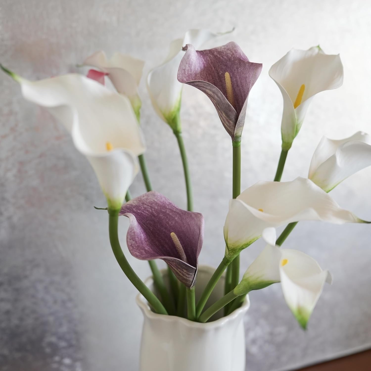 Artificial Calla Lily Flowers, 10pc PU Long Stem Bouquet, White Purple Pink