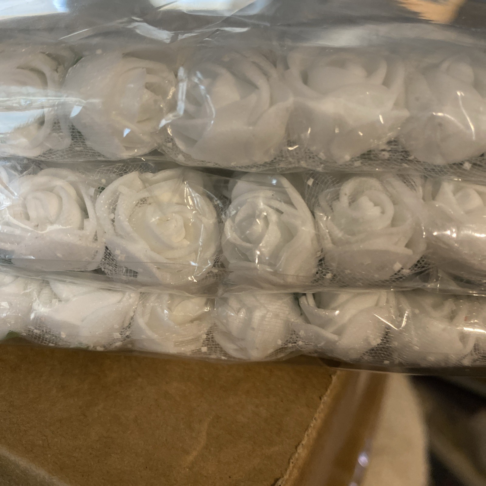 1000. PCS White. Artificial Foam Rose Heads 0.06 Faux Flowers For Crafts