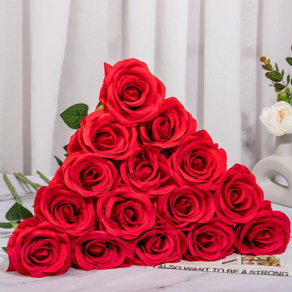 17.7 In. 50 Piece Red Indoor Artificial Roses Silk Flowers for Valentines Weddin
