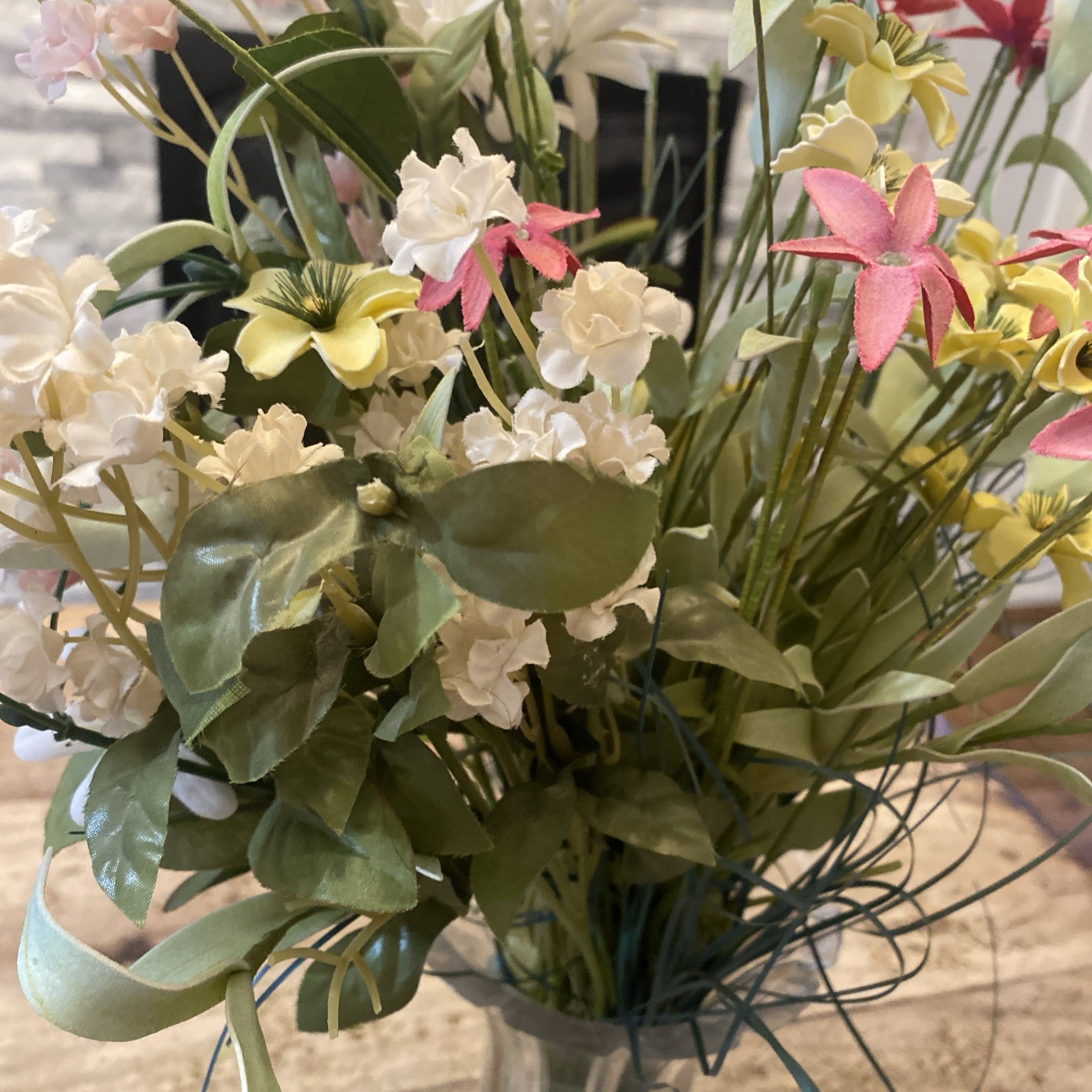 ARTIFICIAL FLOWERS ONLY… YELLOW, WHITE, PINK, LIGHT PINK, AND GREENERY NO VASE