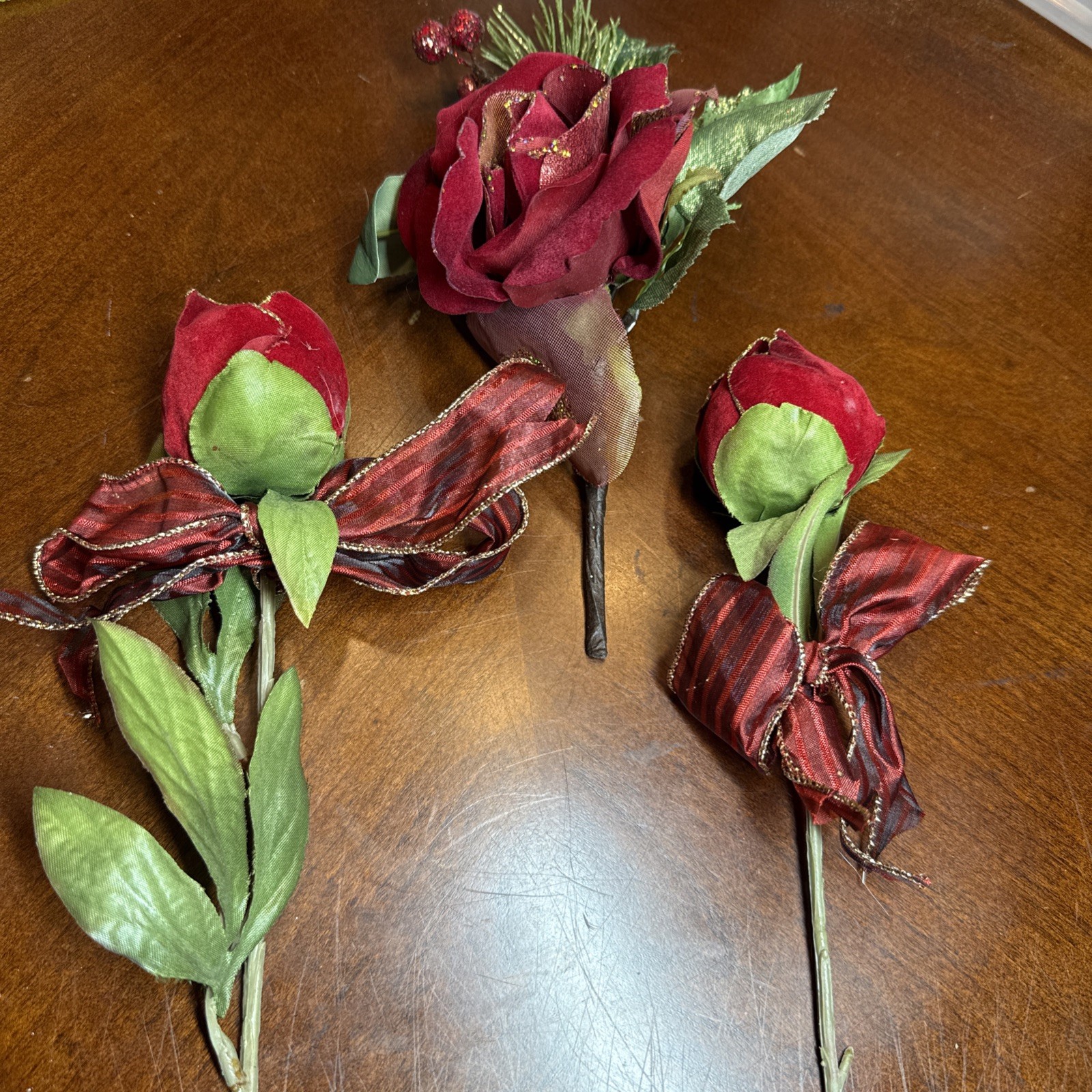 3 Pcs Faux Velvet Rose Flowers W/ Bows Christmas Pier One VTG Home Decorating
