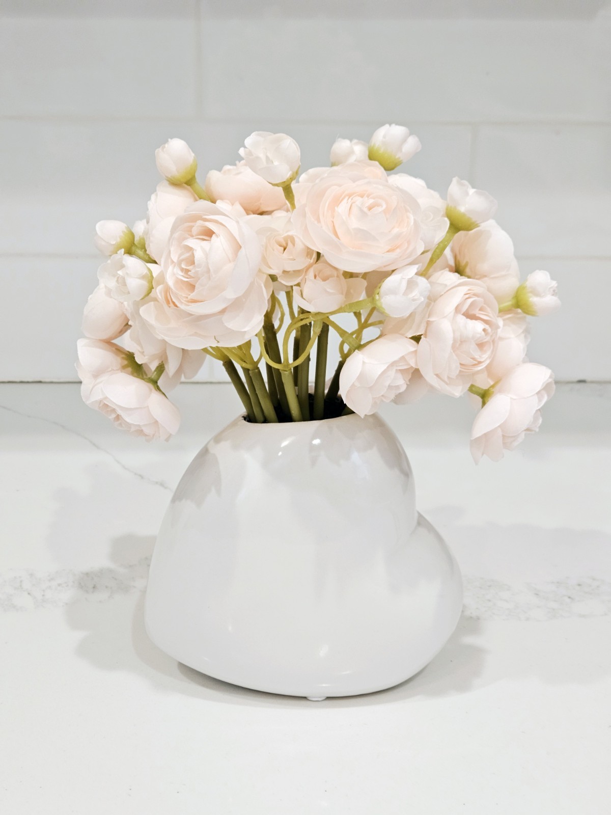 Nicole Miller Home Ceramic Heart Vase 10” Blush Faux Flower Arrangement New