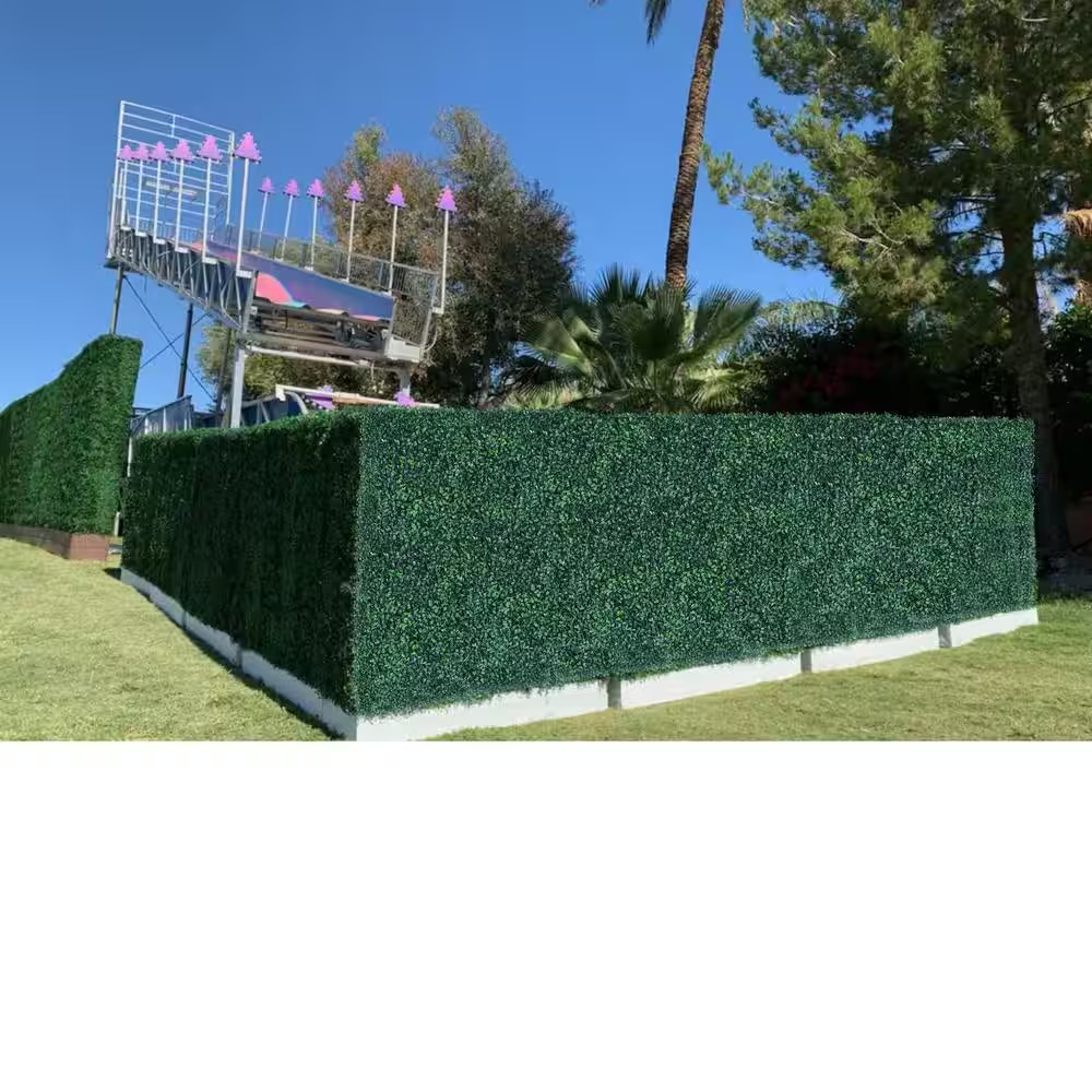 24 Piece 20 In. H X 20 In. W Green PE Artificial Boxwood Hedge Grass Wall Backdr