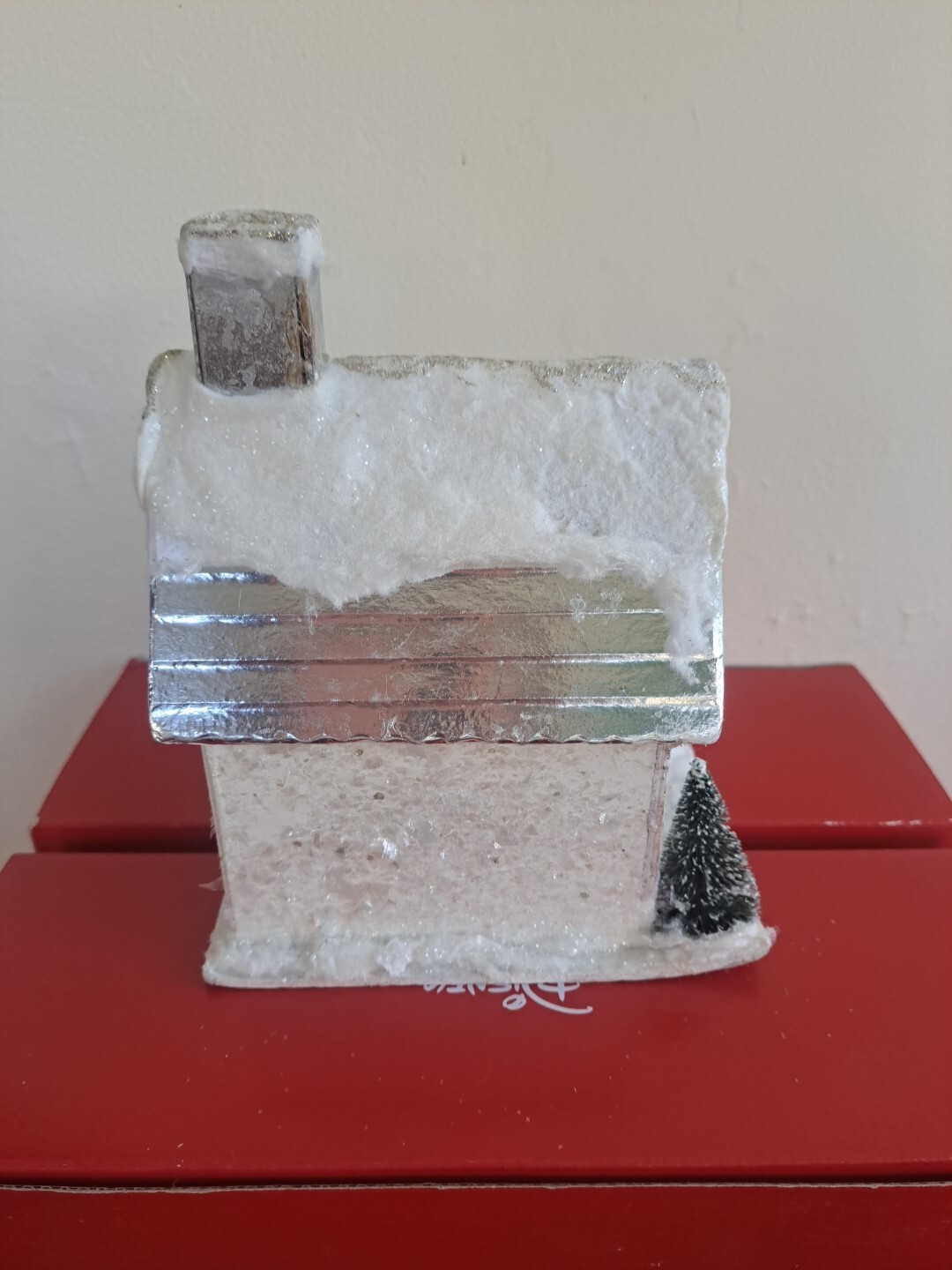 Retro Putz Style WHITE CHRISTMAS HOUSE Bottle Trees 7″ x 5.5″ x 4″