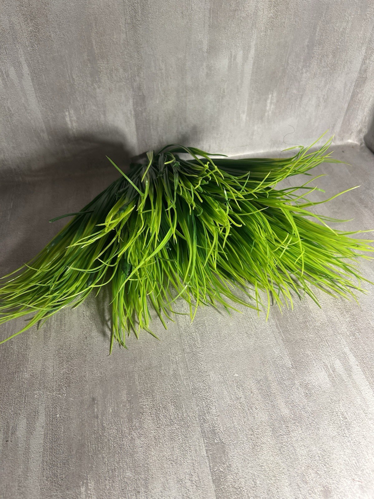Set Of 5 Faux Grass Green Dark To Light Floral Picks Crafts Arrangement A503