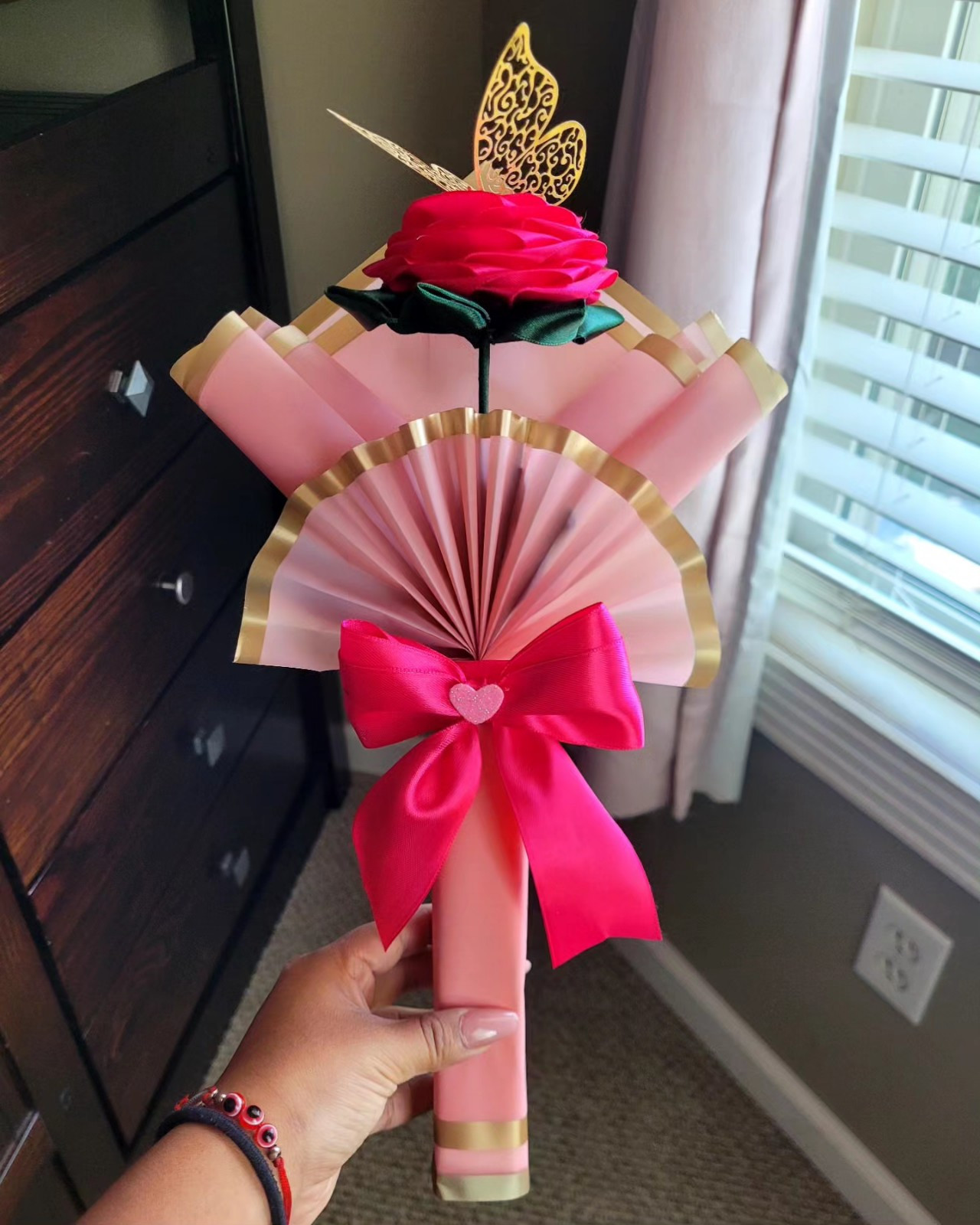 Handmade Individual Eternal Rose Gift – Custom Color & Optional Gold Butterfly