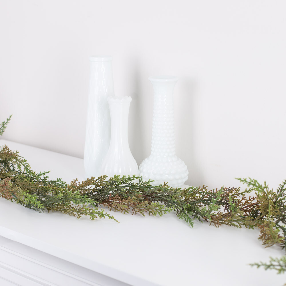 Set of 2 Artificial Weatherproof Cedar Juniper Garlands – Over 11 feet, Total