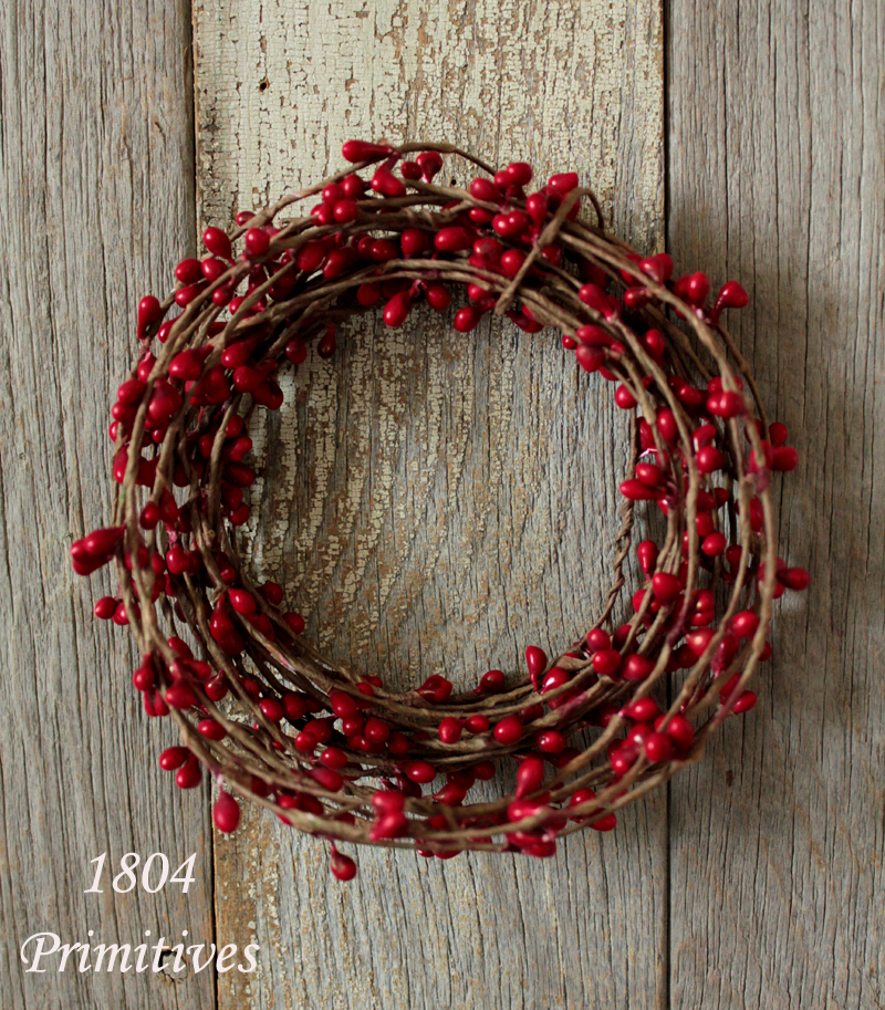 Primitive Pip Berry Garland ~ 18ft single ply roping ~ RED