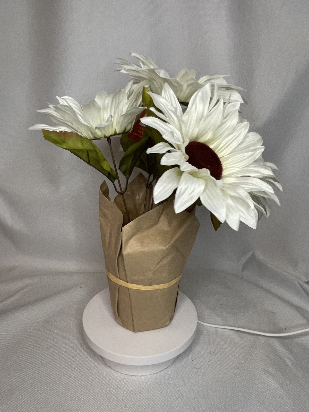 New Ashland Artificial Floral Cream Sunflower 8 Lg Blooms Light Pot 9”x12” HOM18
