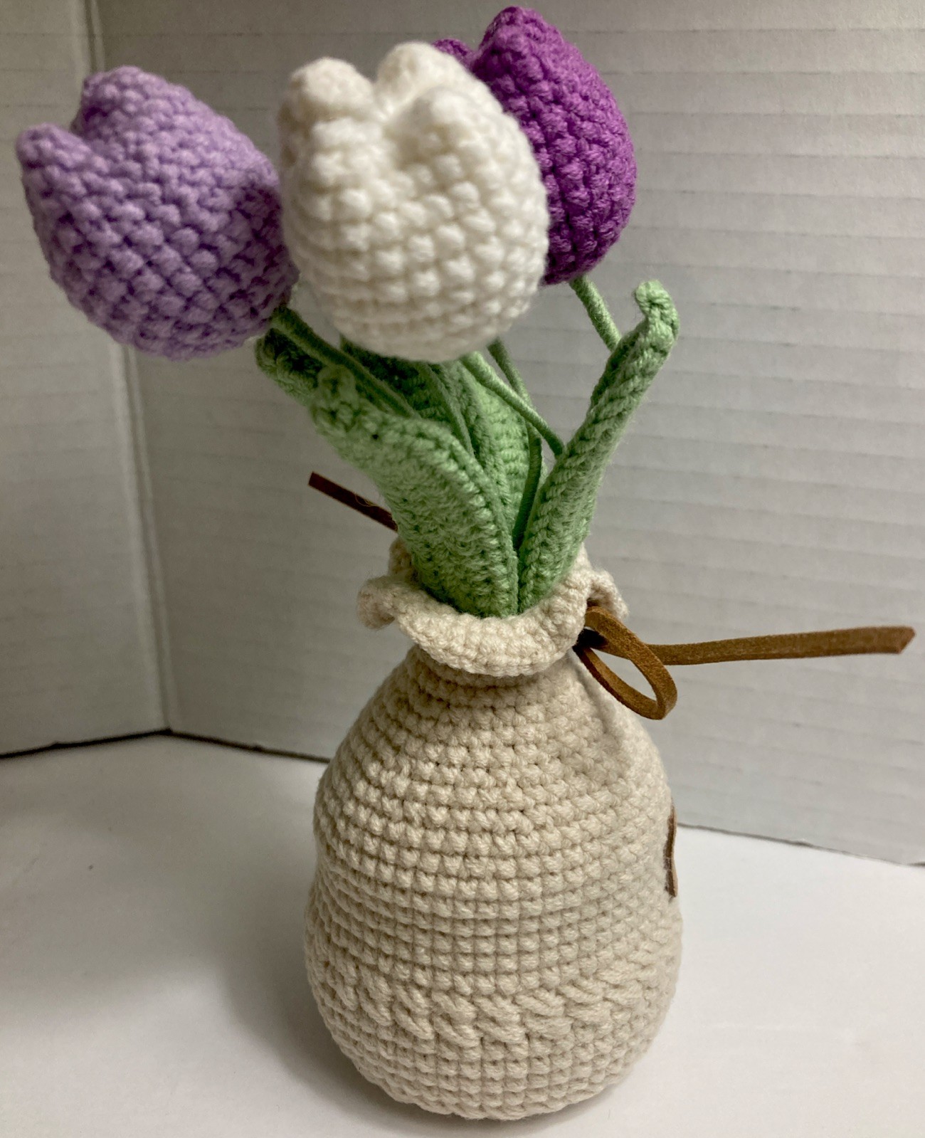 Crochet Woven Tulips with Wool Simulation Plant Crochet Hand-Woven Flowers