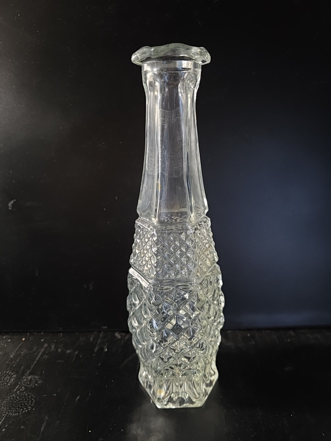 Vtg Indiana Glass Diamond Point Clear Bud Vase 8″ Hexagon Base MCM Pressed Glass