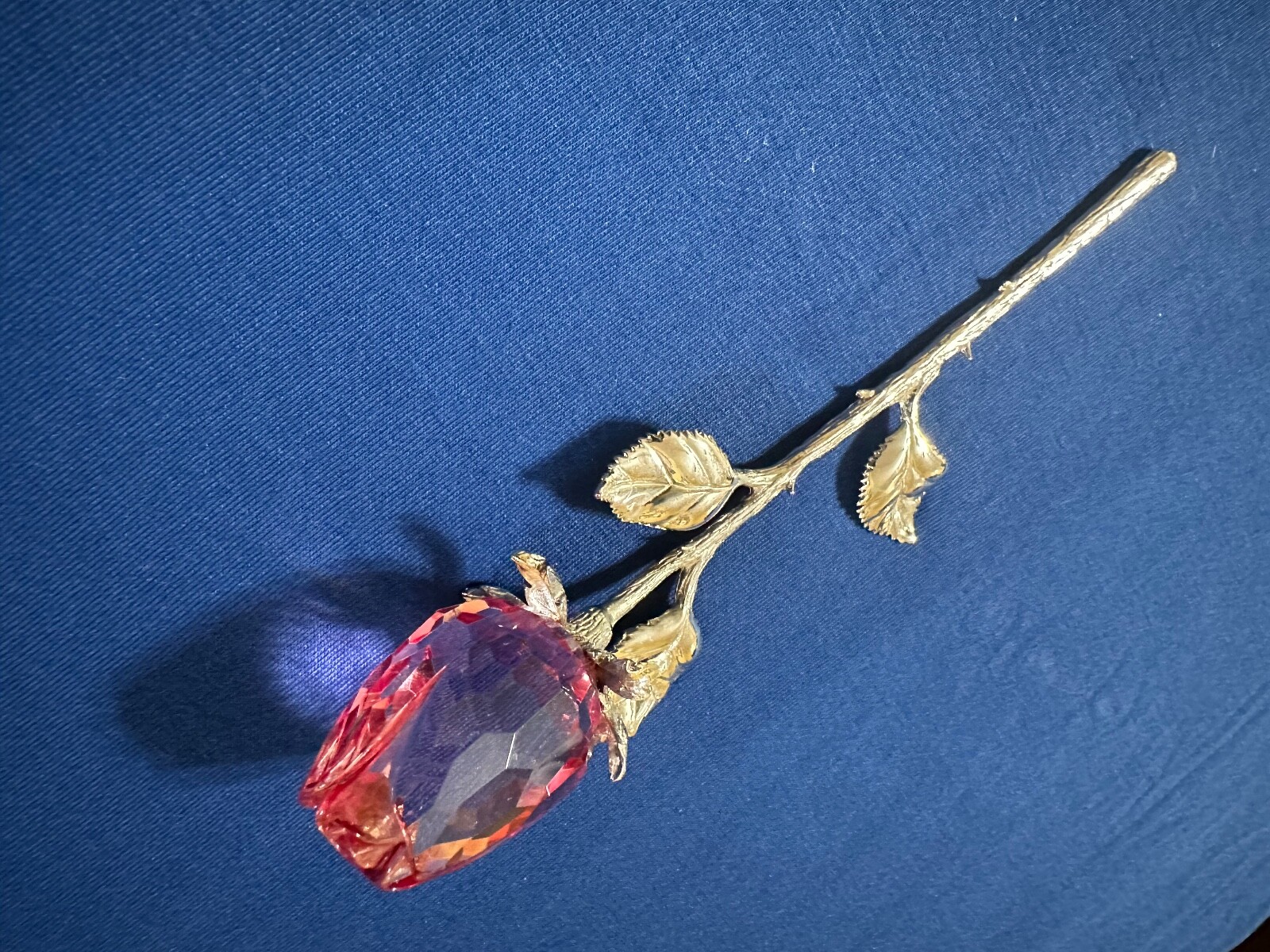 Crystal Rose Red Rosebud by bjcrystalgifts 4 1/2″