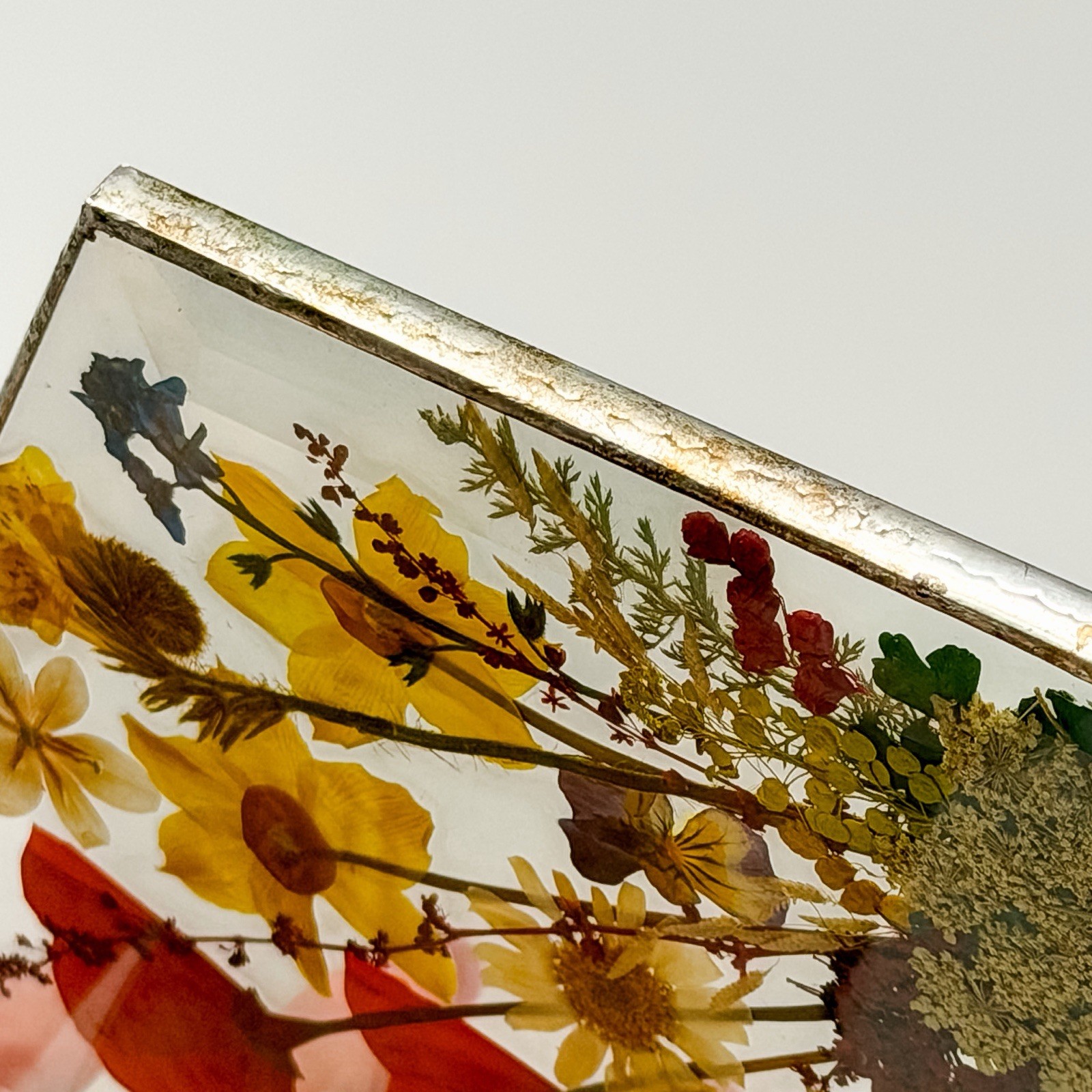 Vintage Pressed Flower Glass Suncatcher Hanging Panel Soldered Metal Frame 6×9