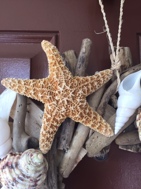 Beach Decor Handmade Seashell and Starfish Driftwood Wreath – Coastal Home Decor