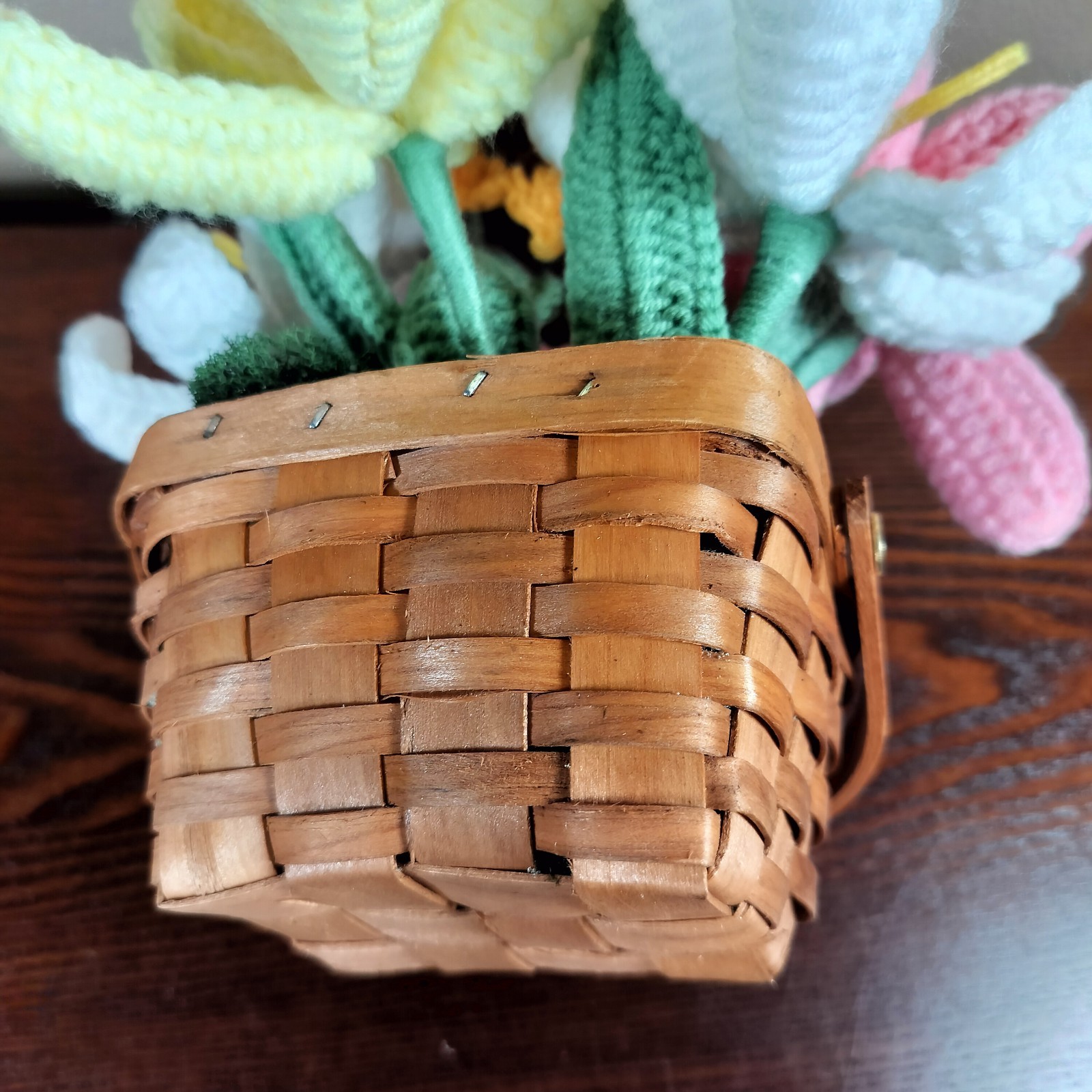 Handmade Crochet Flower Bouquet In Basket w/ Dragonfly Sunflower Lily’s Daisies