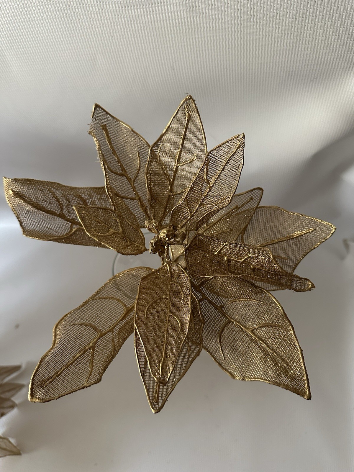 Lot Of 16 Gold Glittery Wire Mesh 12” Stem Poinsettias Decoration Vintage ￼