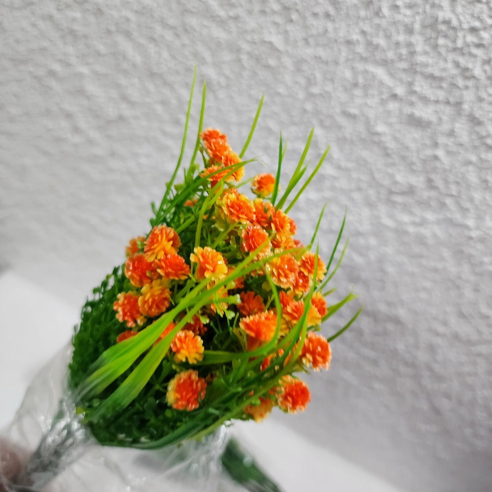 AngleLife Artificial Daffodil Flowers for Wedding, Garden, Office Decor, 4 Pcs