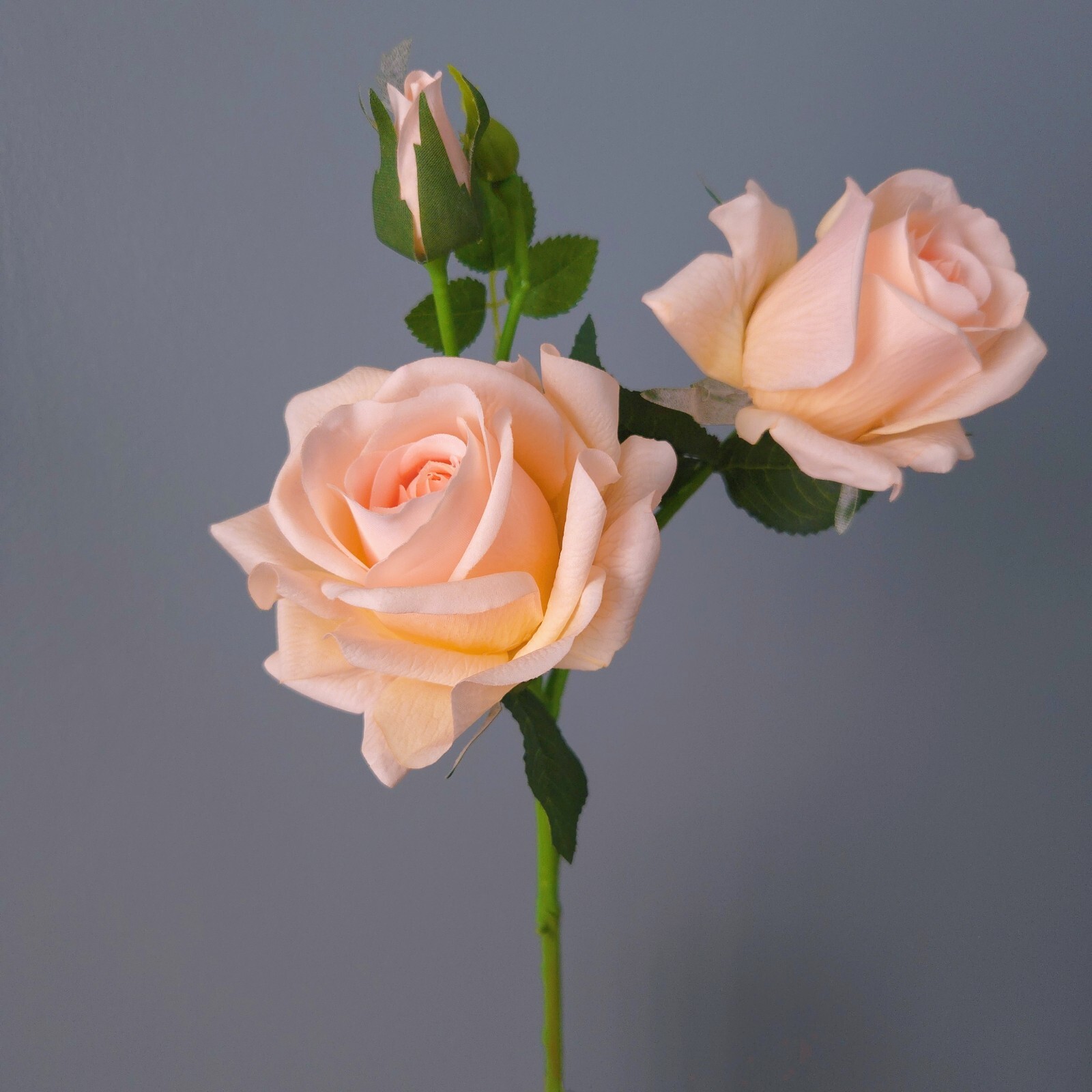 10pcs Artificial 3-Head Roses –Each Stem Features 2 Full Blooms and 1 Bud