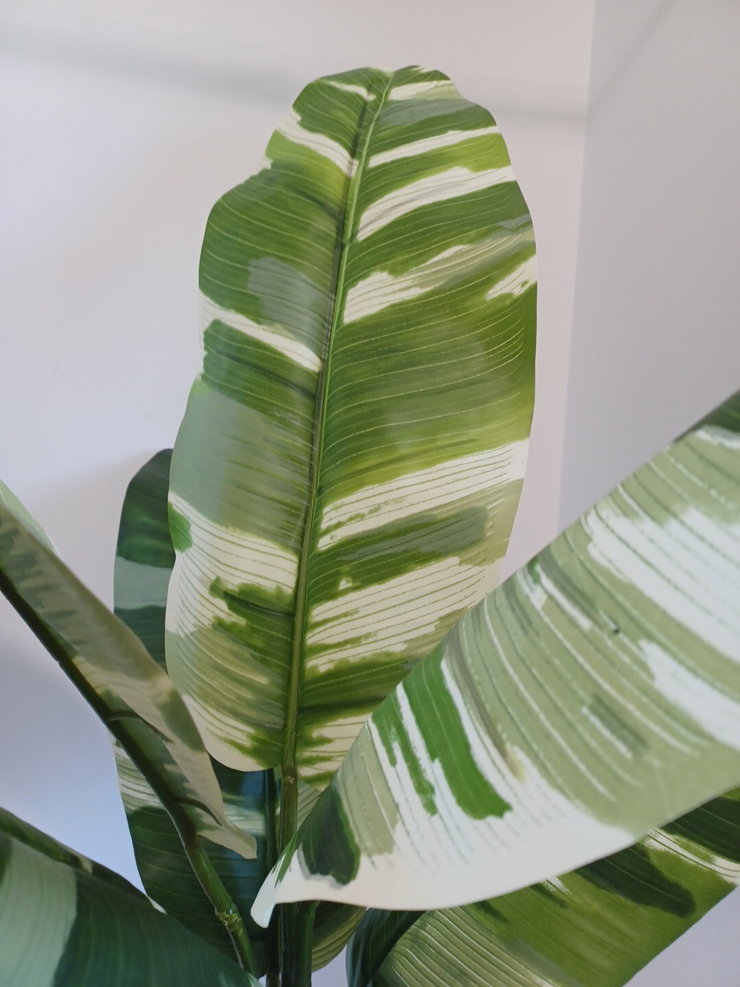 Banana Leaf Potted Houseplant, 30″ X 24″, Silk Craft, Brand New